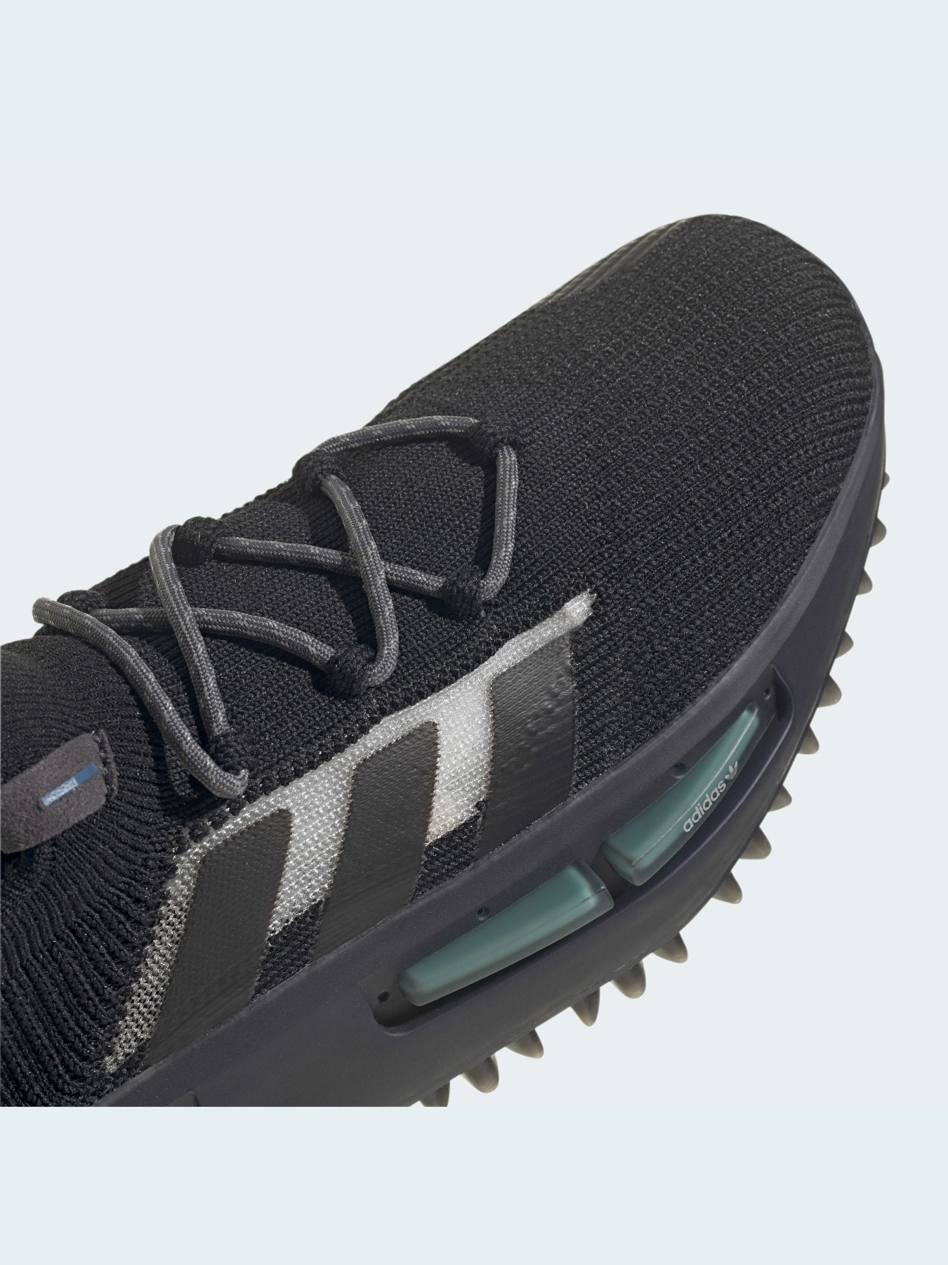 Кроссовки Adidas NMD модель HP5523 Фото