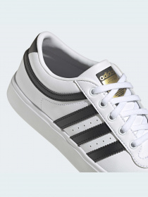 Кросівки Adidas модель H04641 Фото