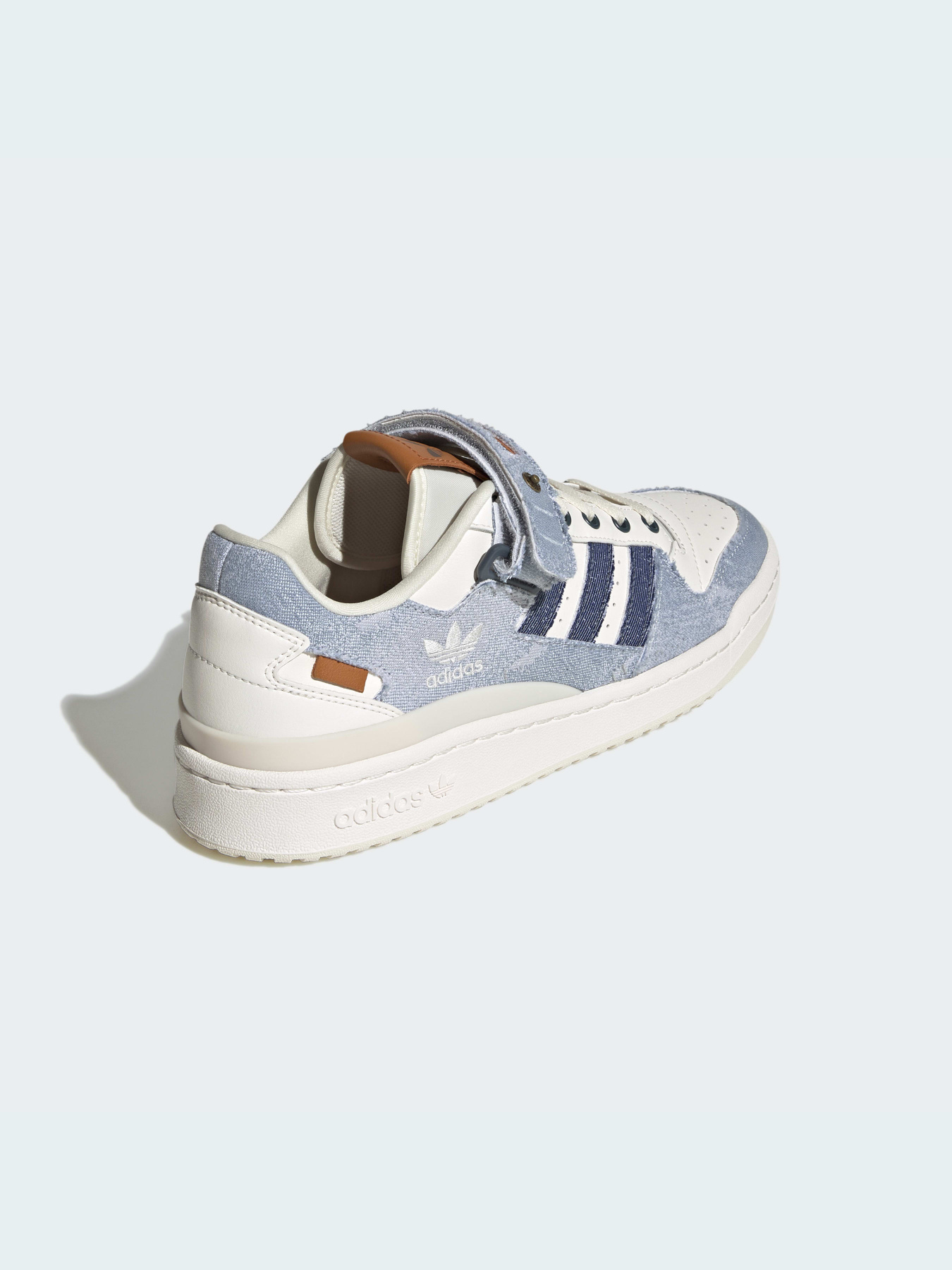 Кроссовки Adidas Forum модель HQ6334 Фото