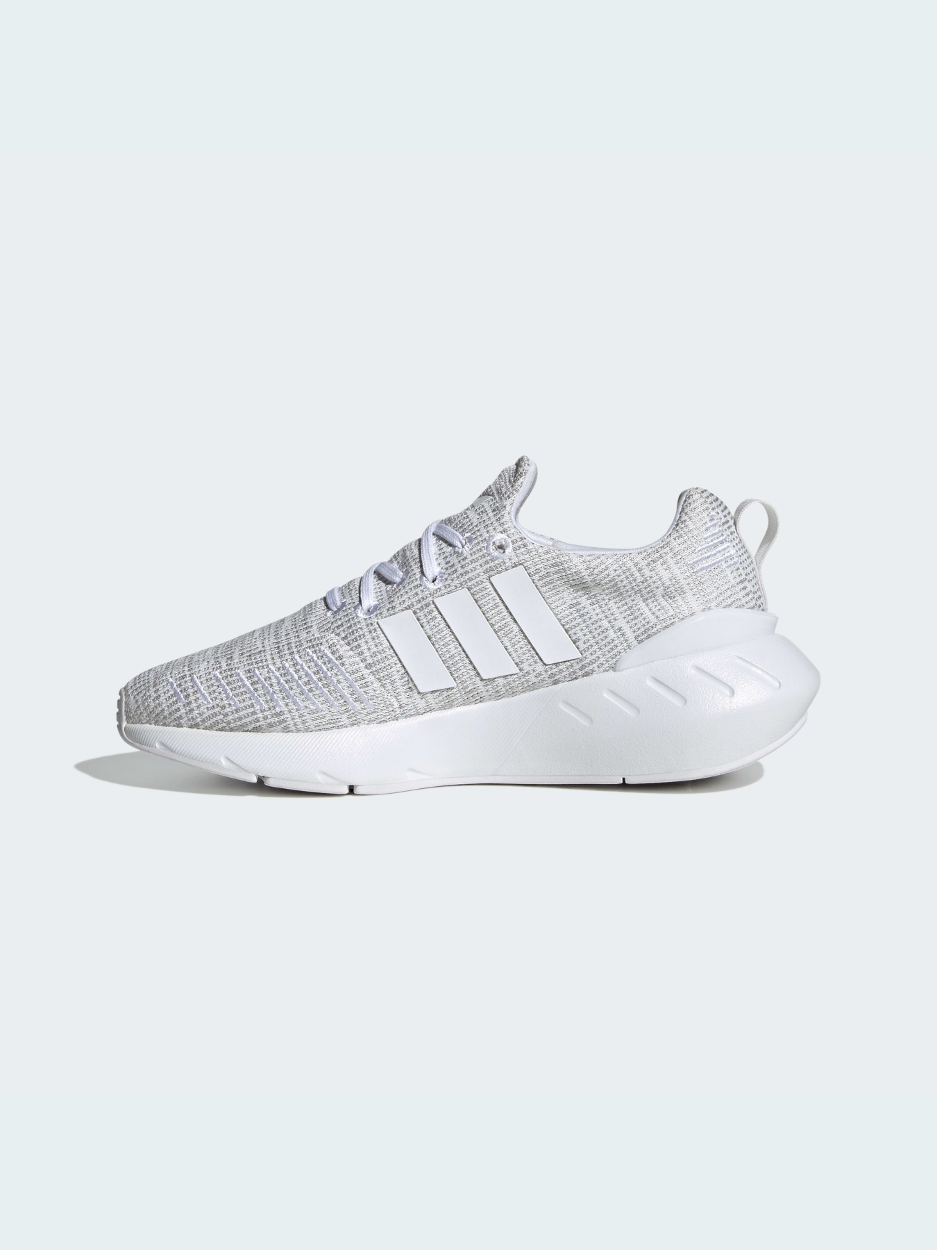 Кросівки Adidas Swift модель GW8175 Фото