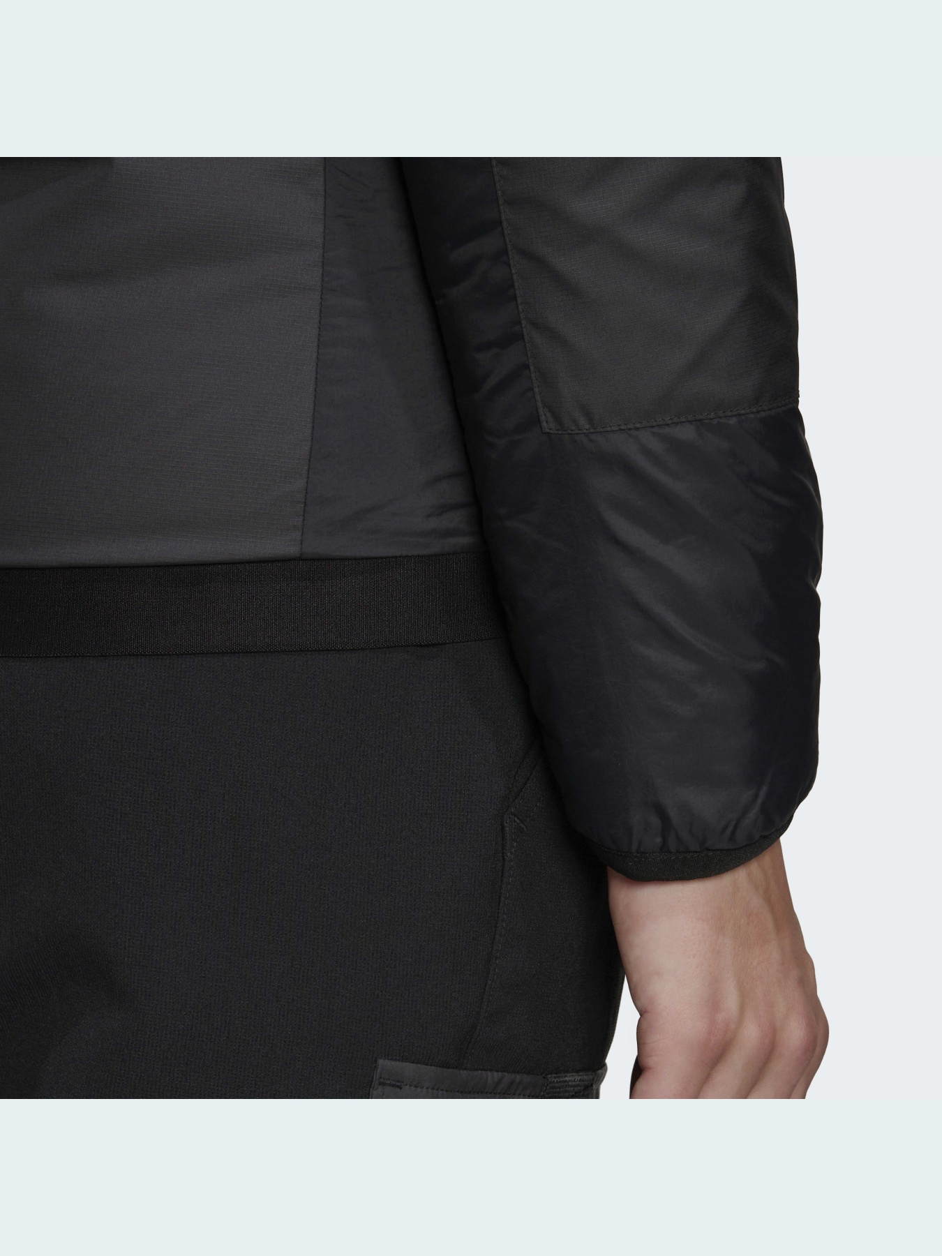 Куртки та дублянки Adidas модель H53420 Куртки та дублянки Adidas модель H53420 Фото