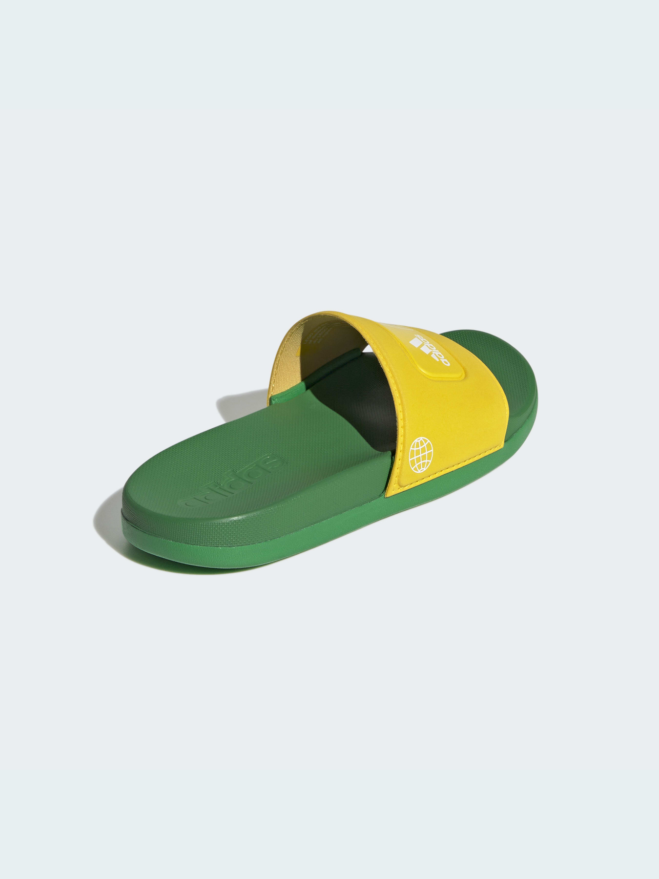 Шлёпанцы Adidas Adilette модель GV8233 Фото