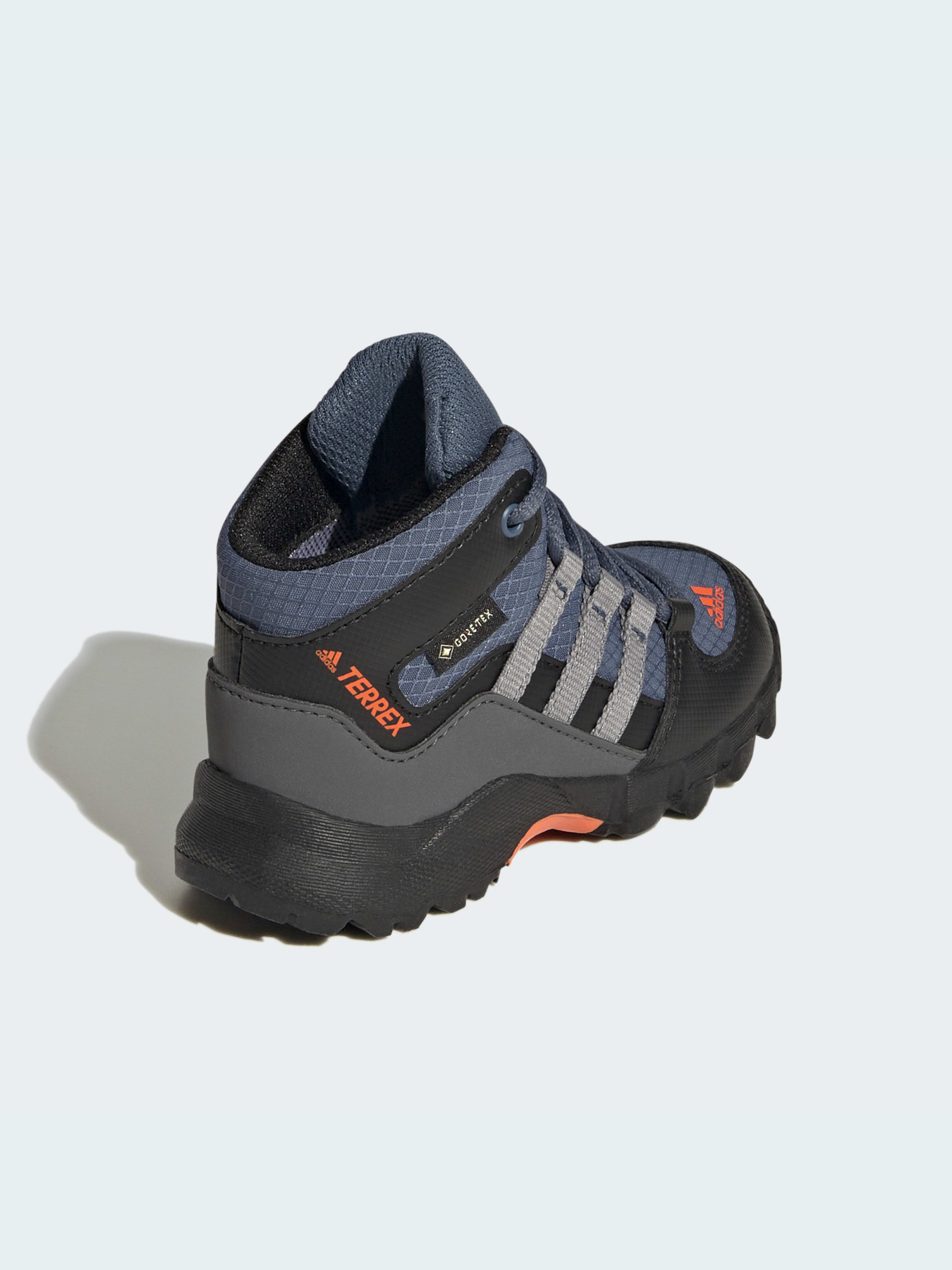 Ботинки и сапоги Adidas модель HP7419 Ботинки и сапоги Adidas модель HP7419 Фото