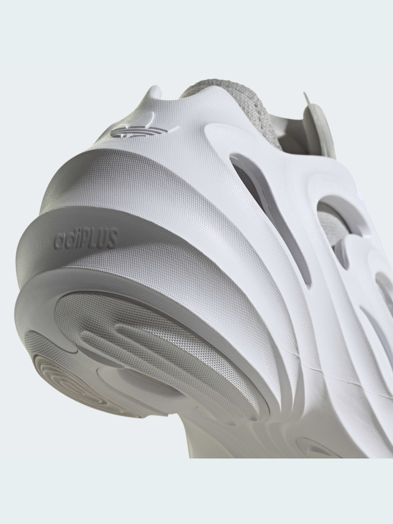 Кроссовки Adidas модель HP6584 Фото
