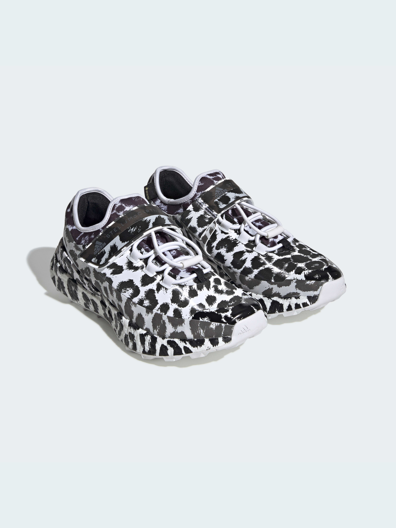 Кроссовки Adidas модель FV7461 Кроссовки Adidas модель FV7461 Фото