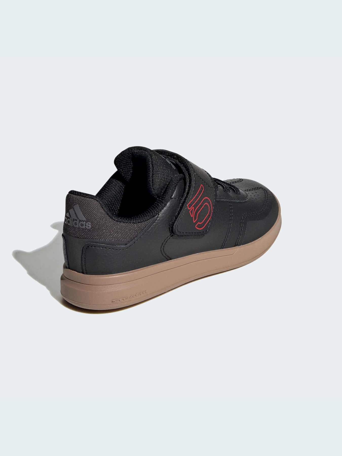 Кроссовки Adidas модель EH3526 Фото