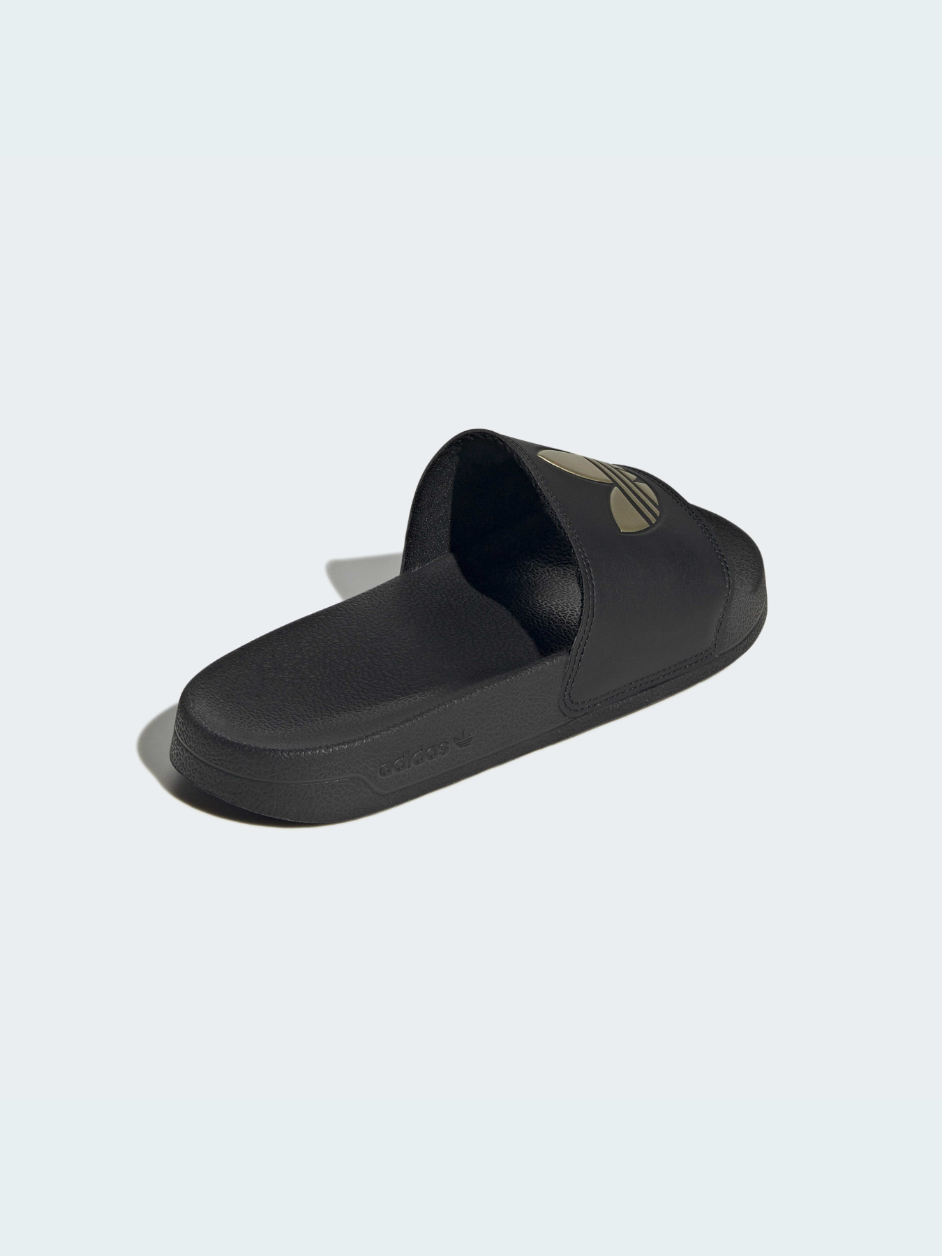 Шлёпанцы Adidas Adilette модель GZ6196 Фото
