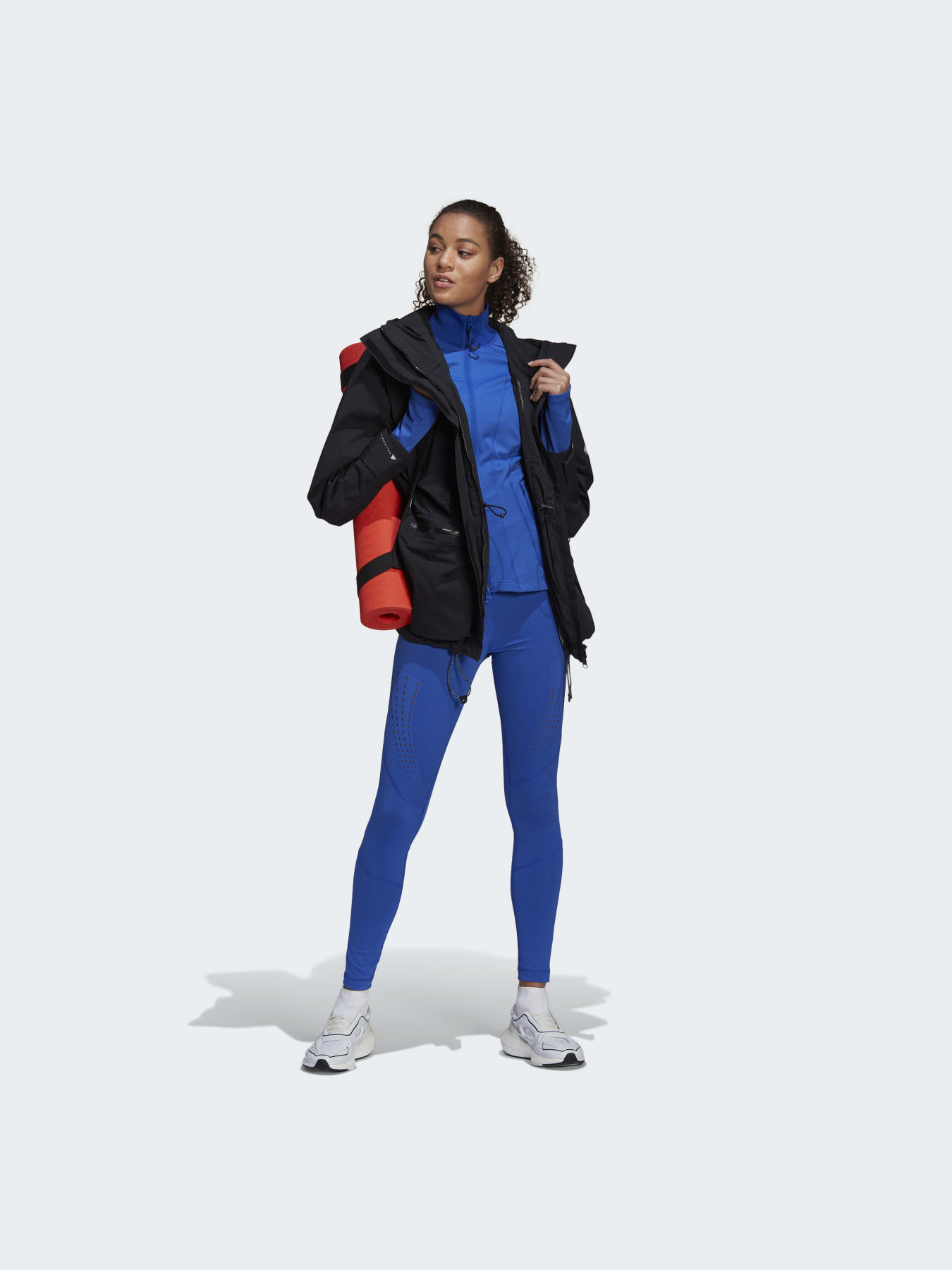 Худи и свитшоты Adidas модель HD9104 Худи и свитшоты Adidas модель HD9104 Фото