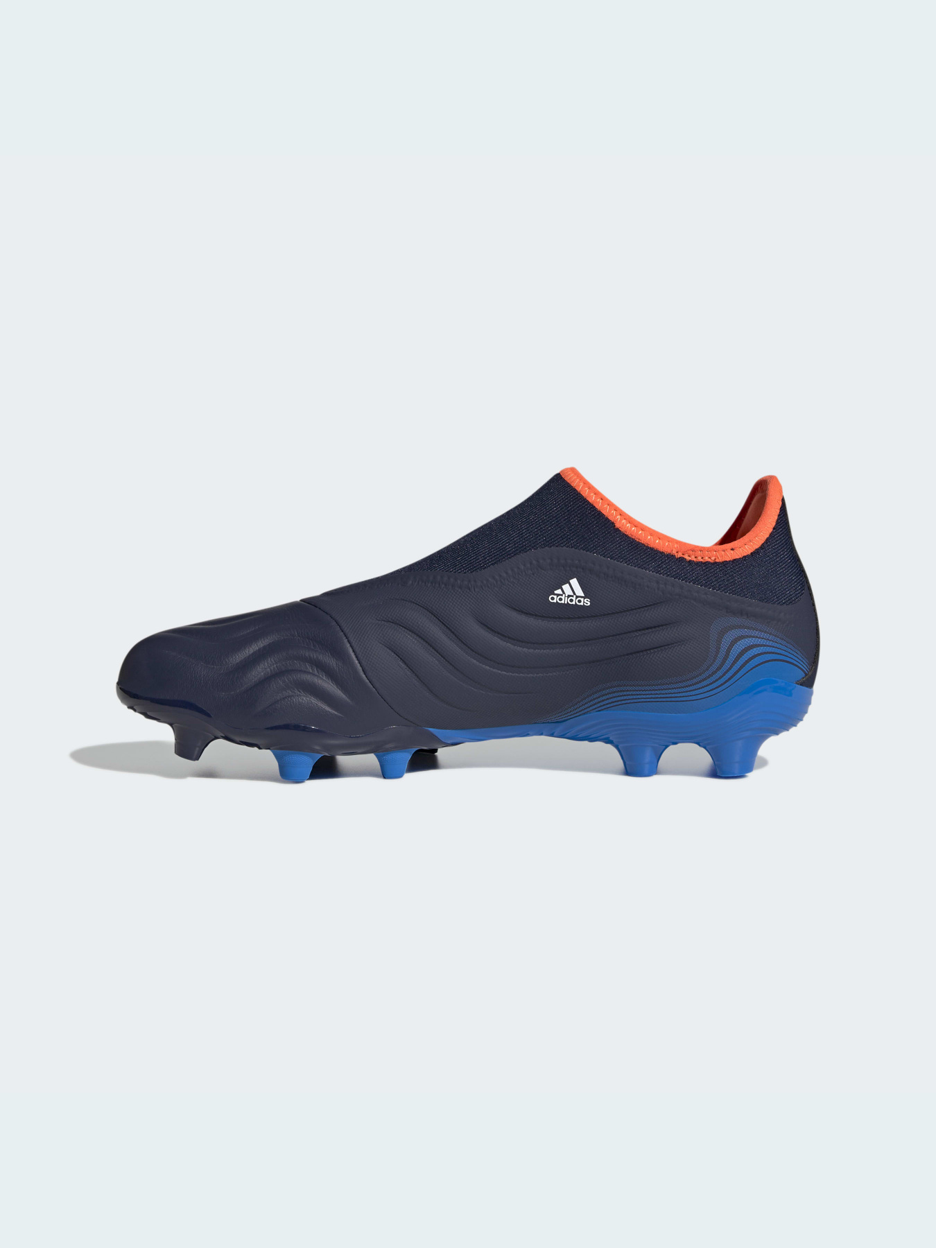 Кроссовки Adidas модель GW7391 Кроссовки Adidas модель GW7391 Фото