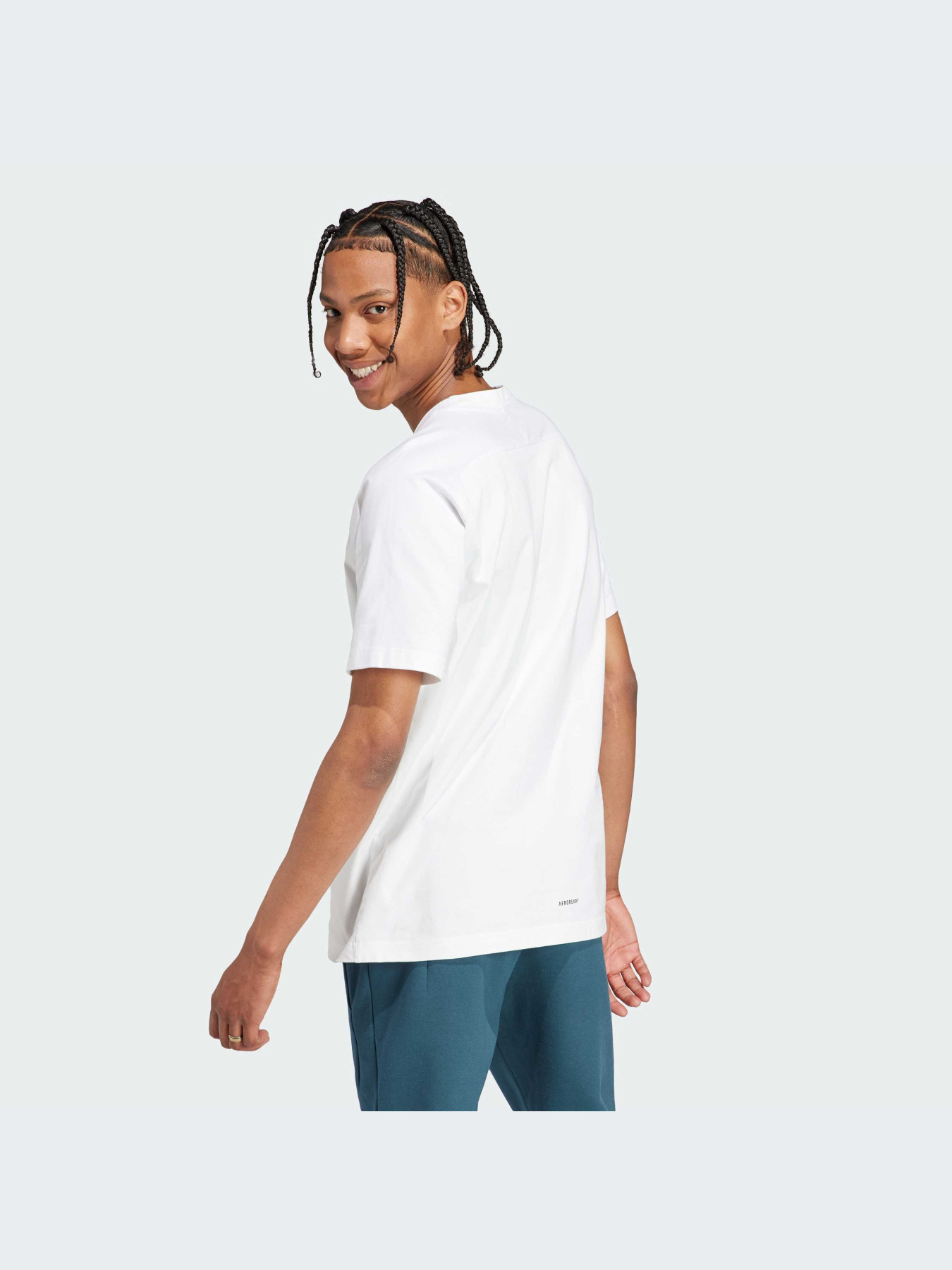 Футболки і поло Adidas ZNE модель IL9470 Футболки і поло Adidas ZNE модель IL9470 Фото