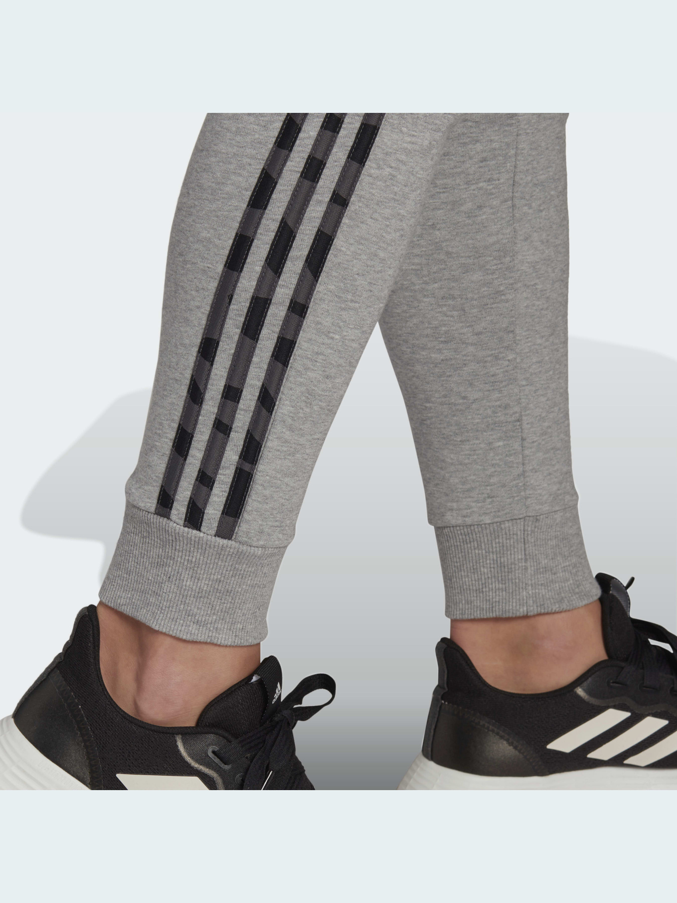 Штани Adidas модель HF4633 Фото