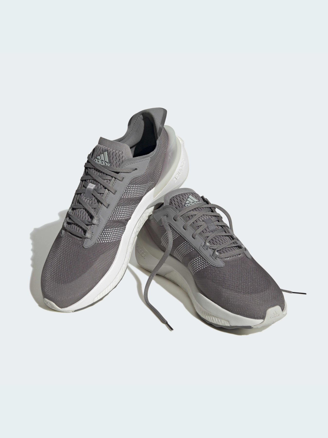 Кроссовки Adidas AVRYN модель HP5967 Фото