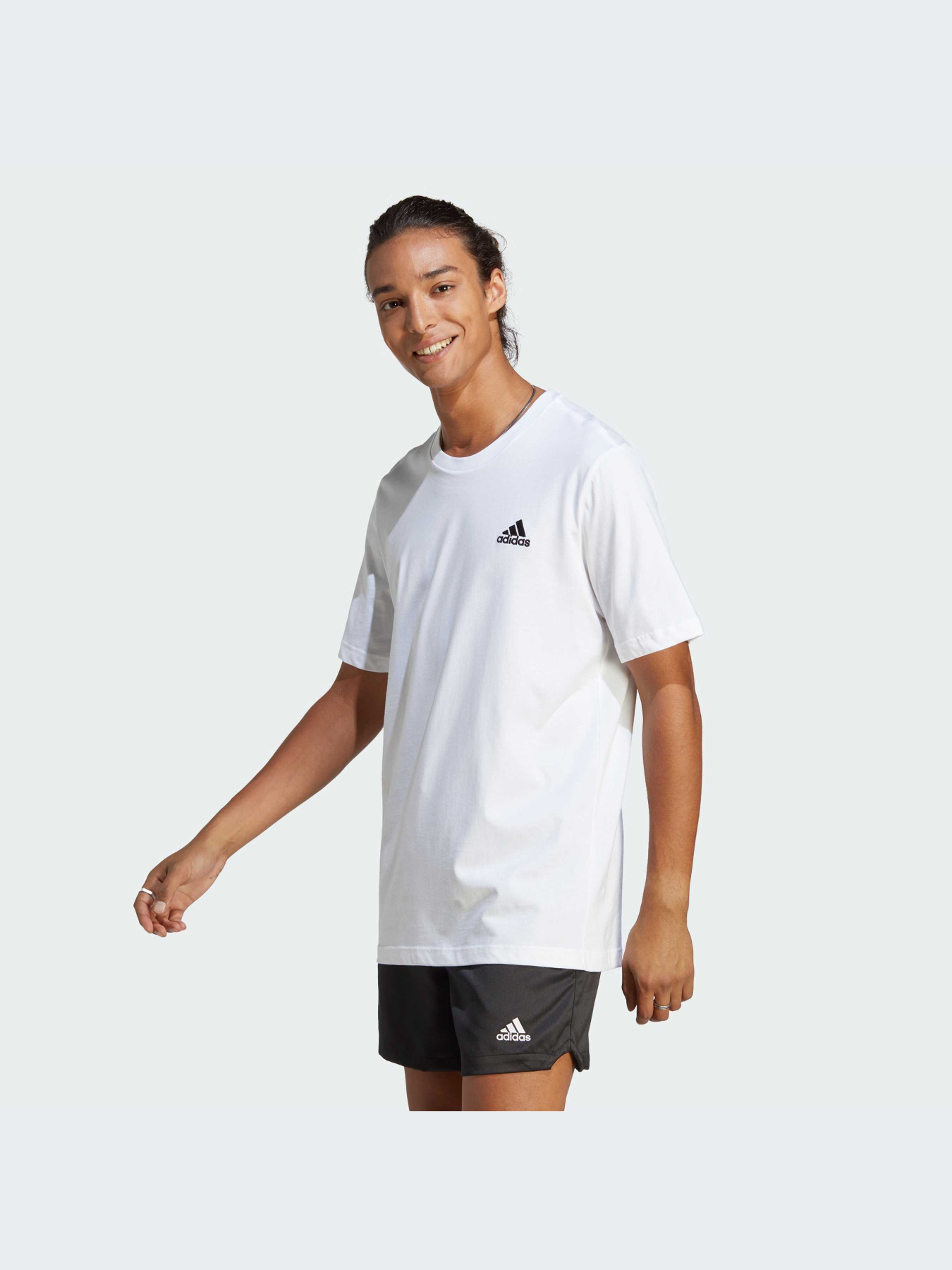 Футболки і поло Adidas модель IC9286 Футболки і поло Adidas модель IC9286 Фото