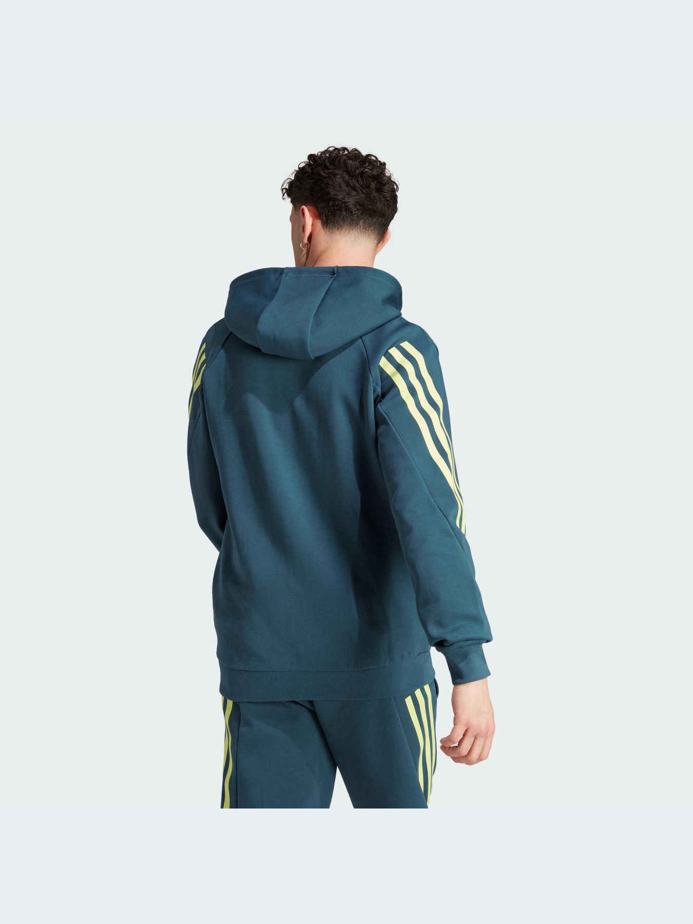 Худи и свитшоты Adidas 3 Stripes модель IJ8878 Худи и свитшоты Adidas 3 Stripes модель IJ8878 Фото
