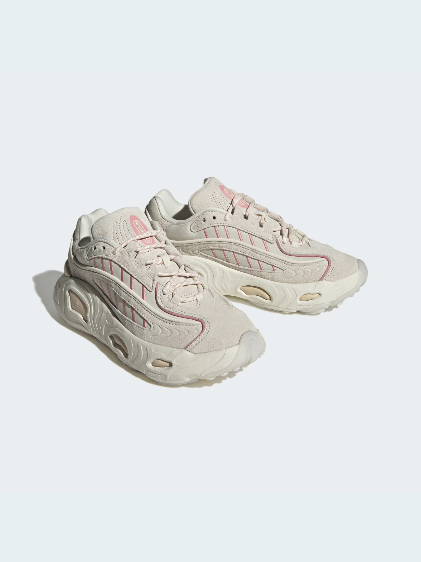 Кроссовки Adidas Ozweego модель HP2885 Фото
