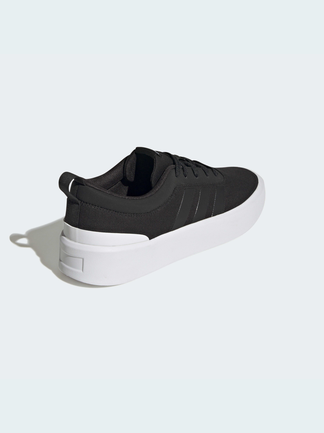 Кроссовки Adidas модель GX4194 Фото