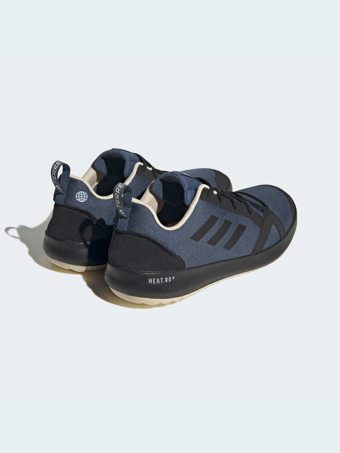 Кроссовки Adidas модель HP8642 Фото