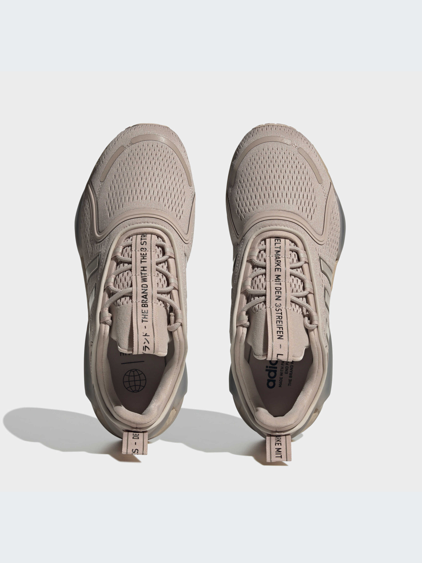 Кросівки Adidas NMD модель FZ6496 Фото