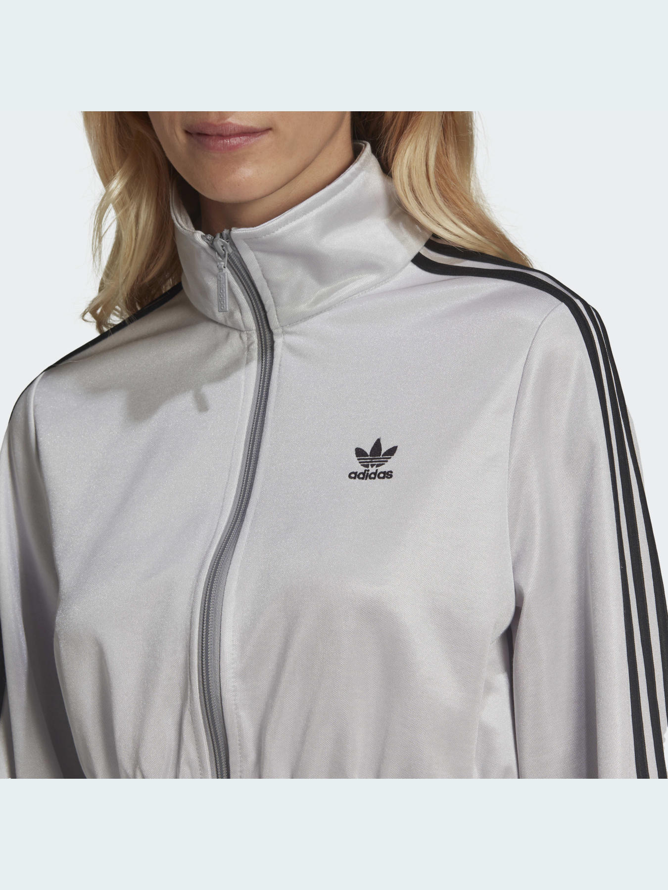 Худі та світшоти Adidas Adicolor модель HF7532 Худі та світшоти Adidas Adicolor модель HF7532 Фото