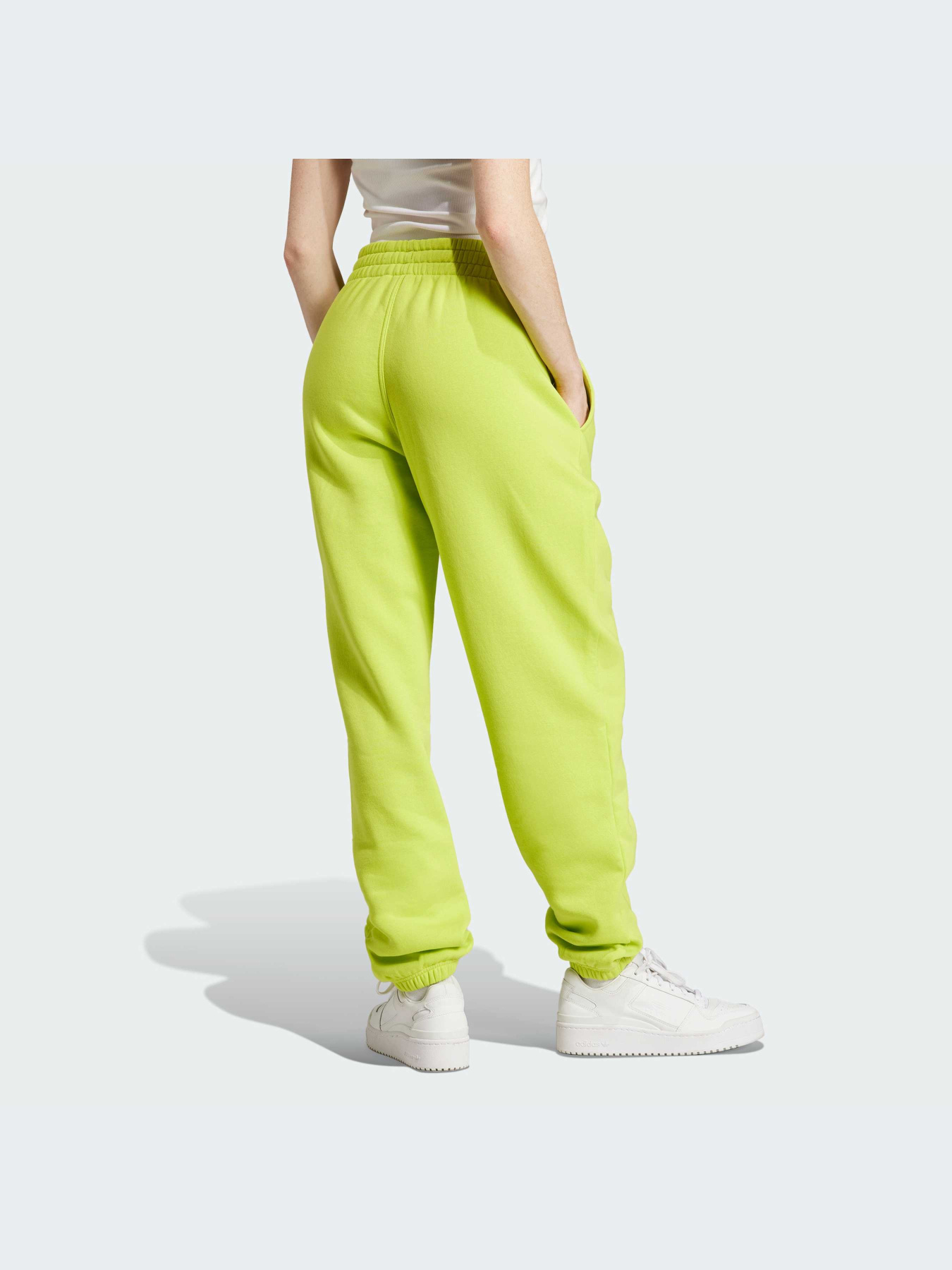 Брюки Adidas модель IJ9812 Брюки Adidas модель IJ9812 Фото