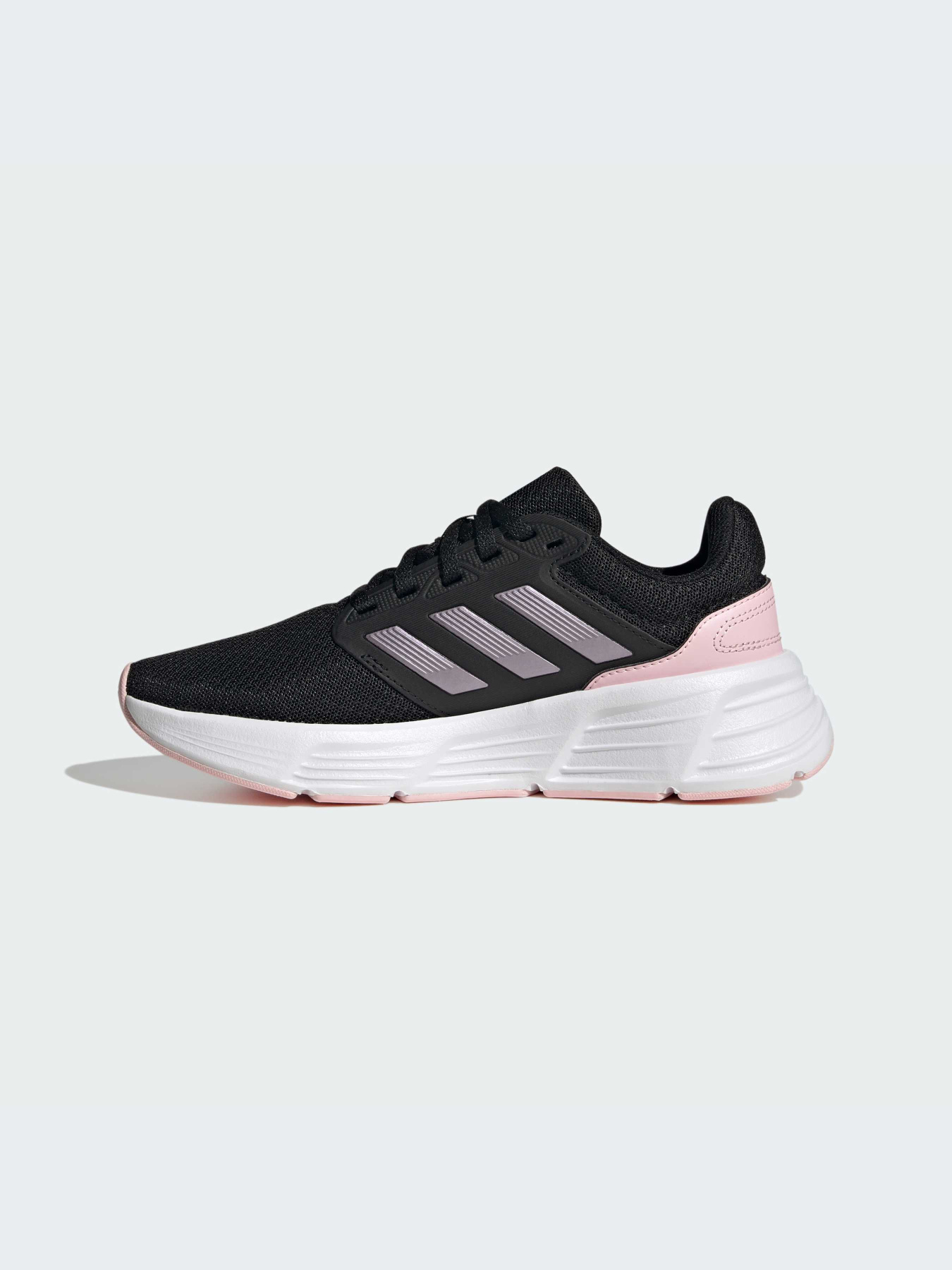 Кросівки Adidas Galaxy модель ID7372 Кросівки Adidas Galaxy модель ID7372 Фото