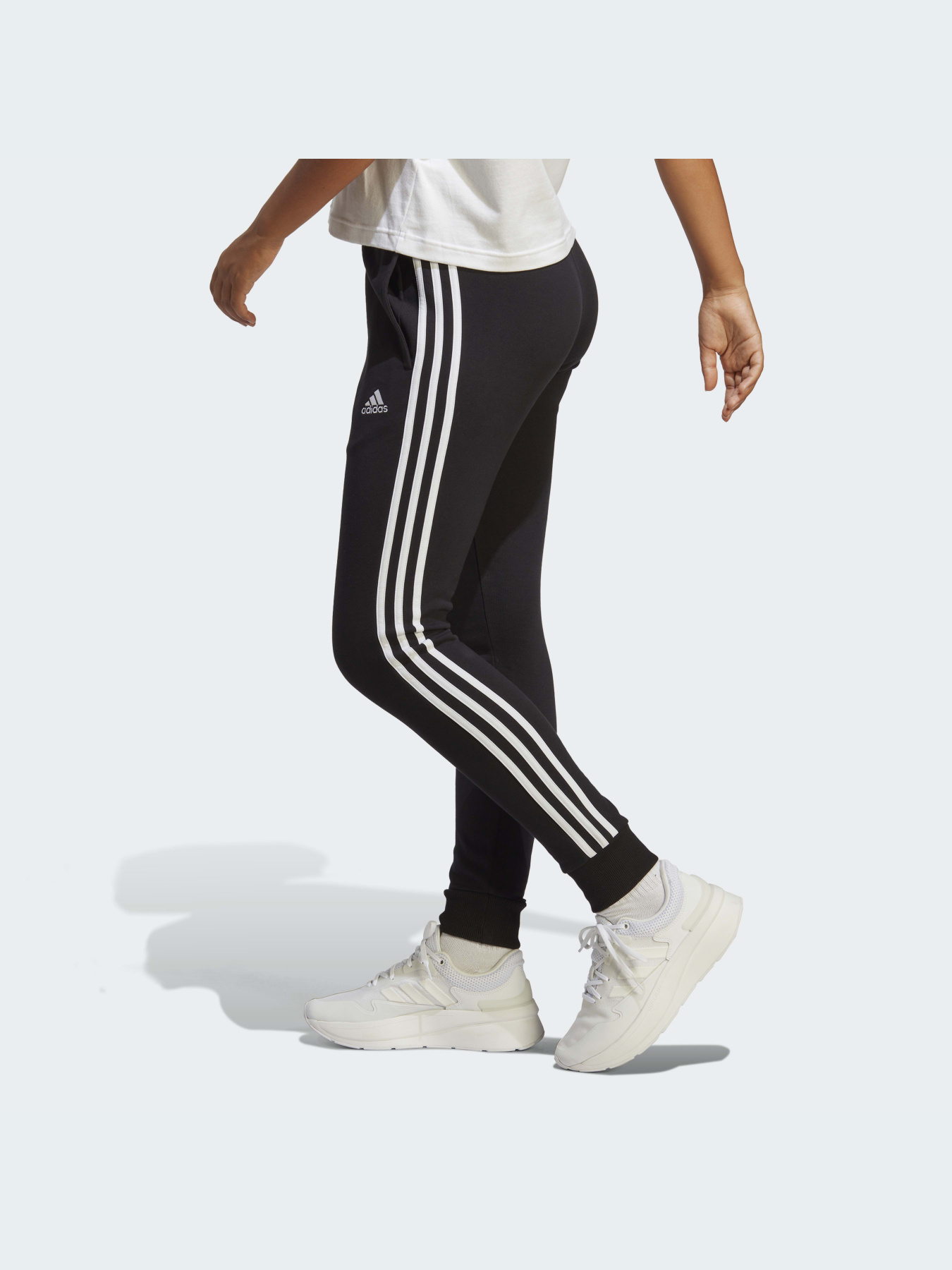 Штани Adidas модель IC8770 Штани Adidas модель IC8770 Фото