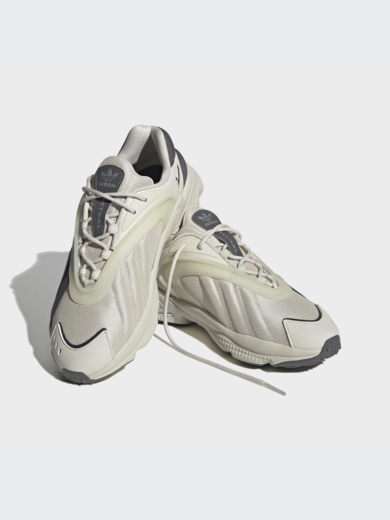 Кросівки Adidas Ozweego модель GZ9409 Фото