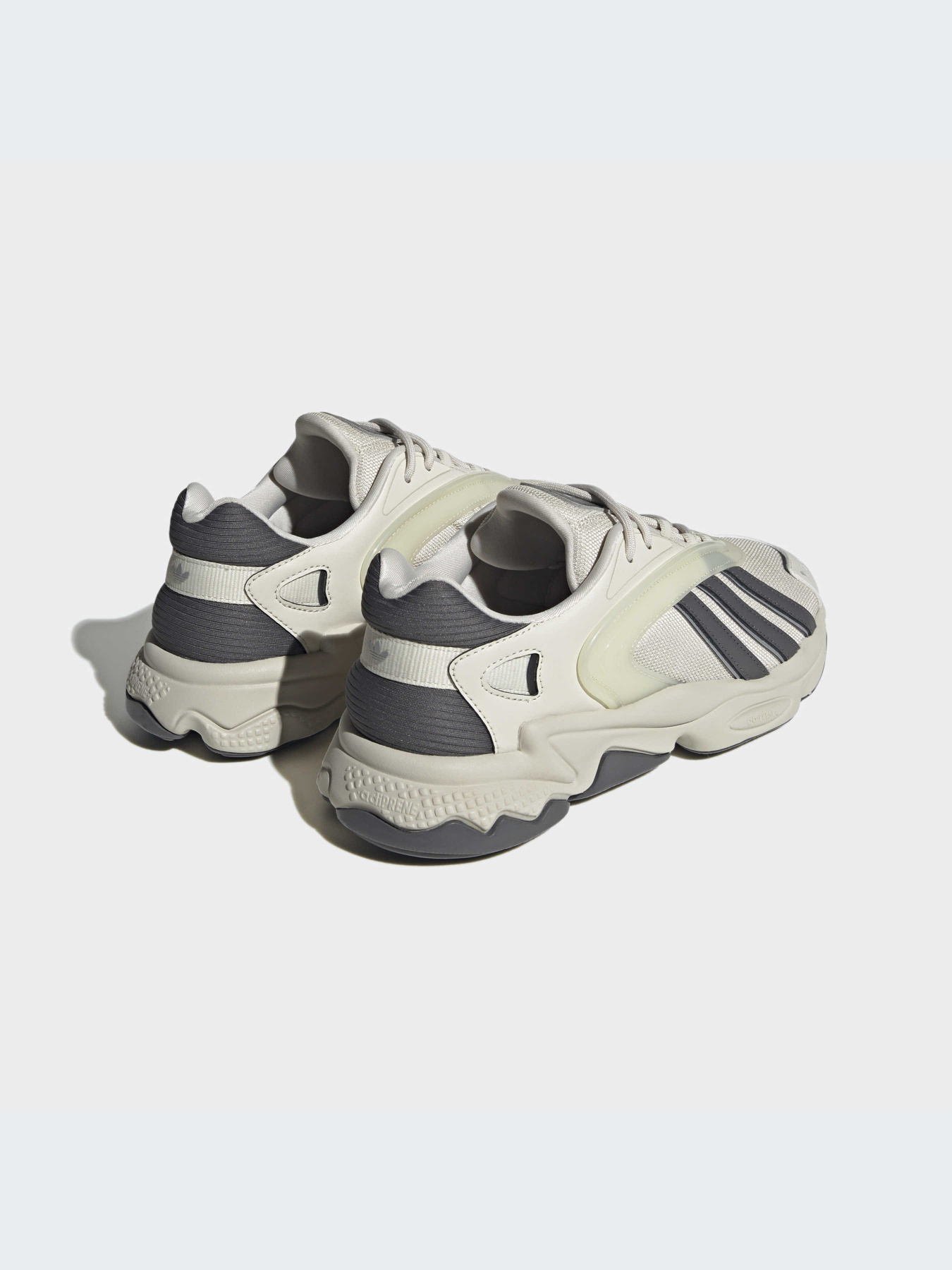 Кросівки Adidas Ozweego модель GZ9409 Фото