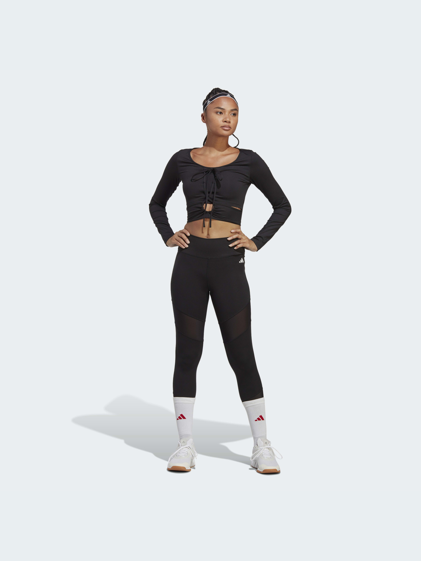 Худи и свитшоты Adidas модель HS2326 Фото
