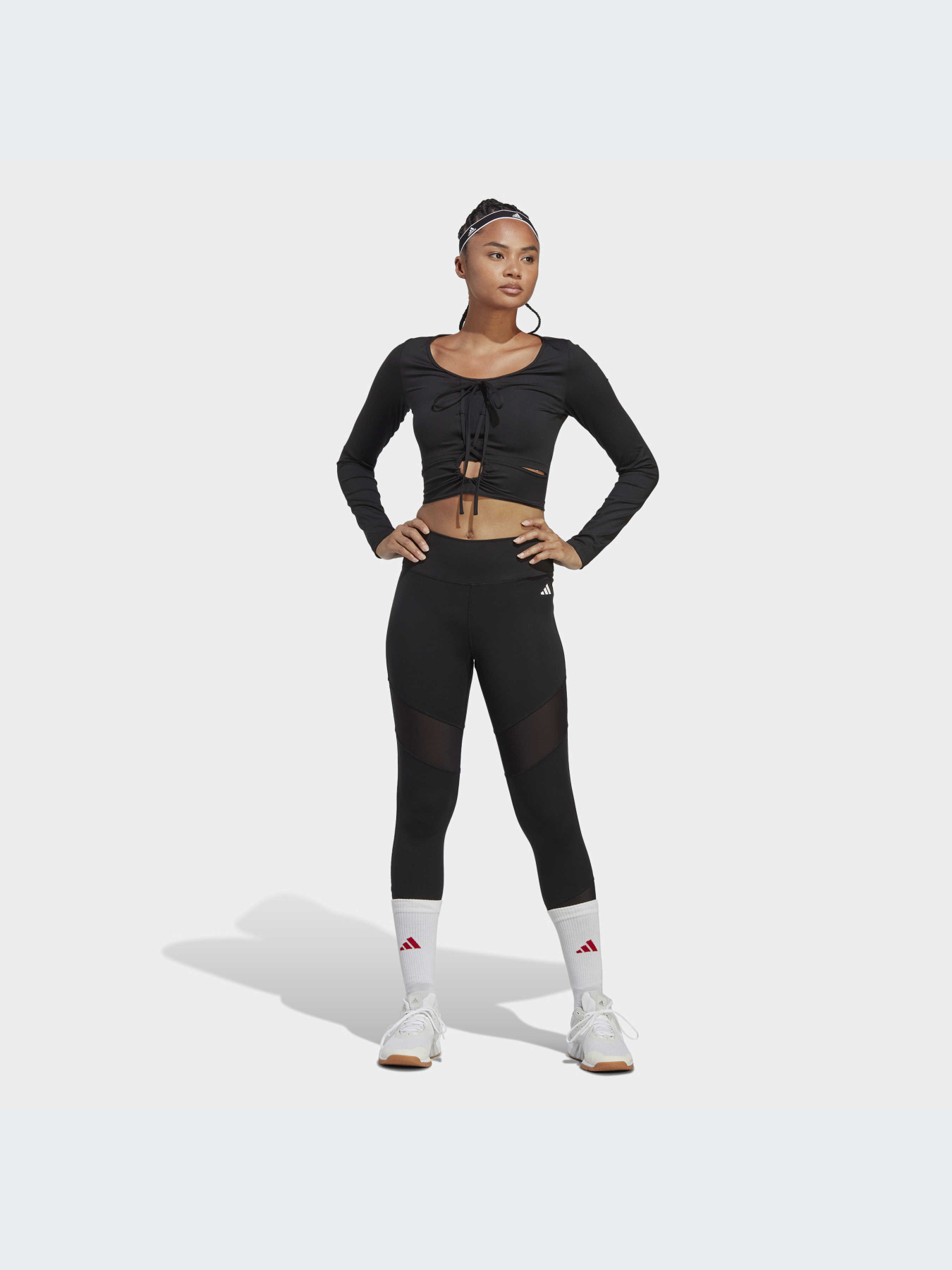 Худи и свитшоты Adidas модель HS2326 Фото