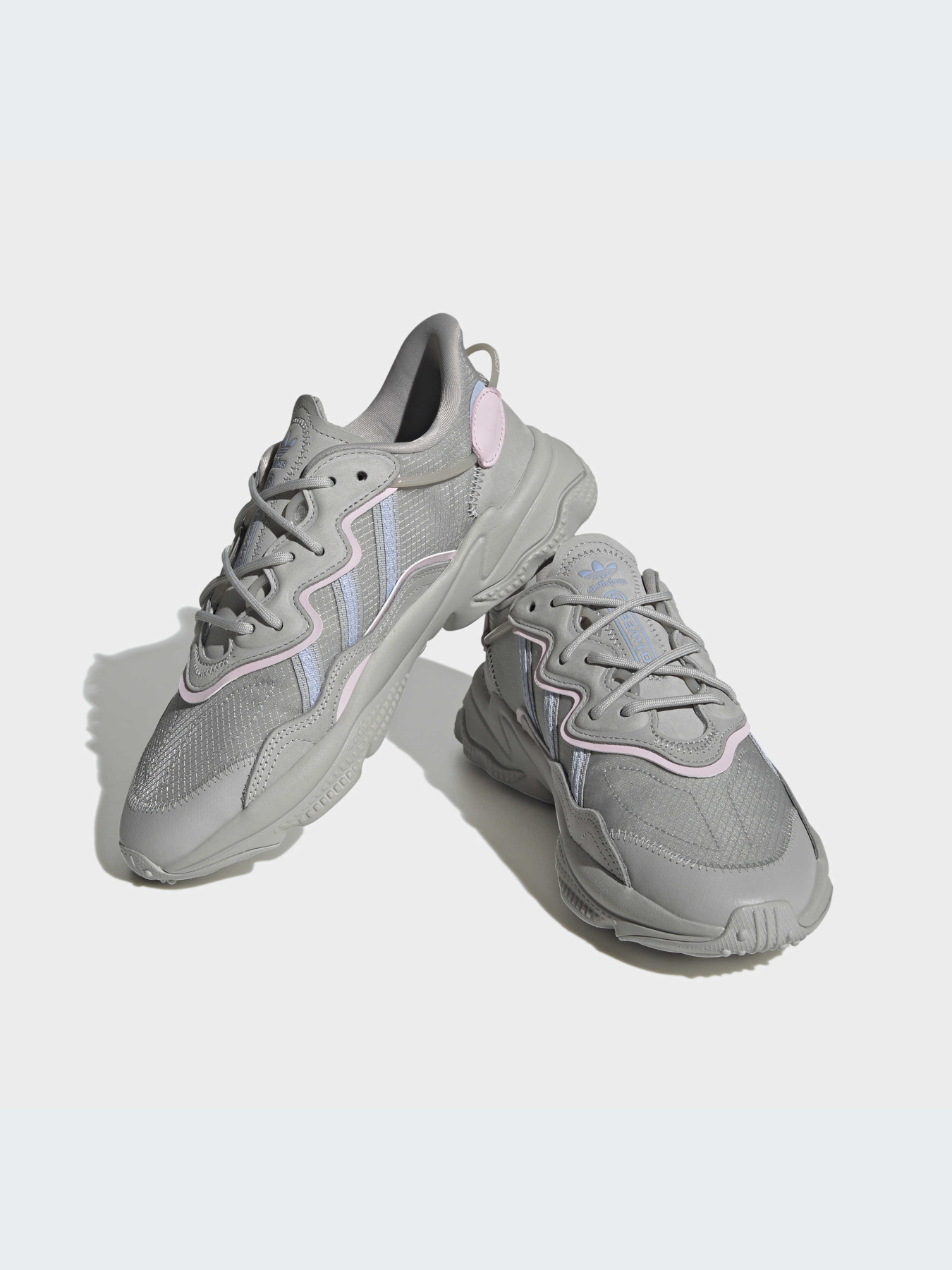 Кроссовки Adidas Ozweego модель GY4907 Фото