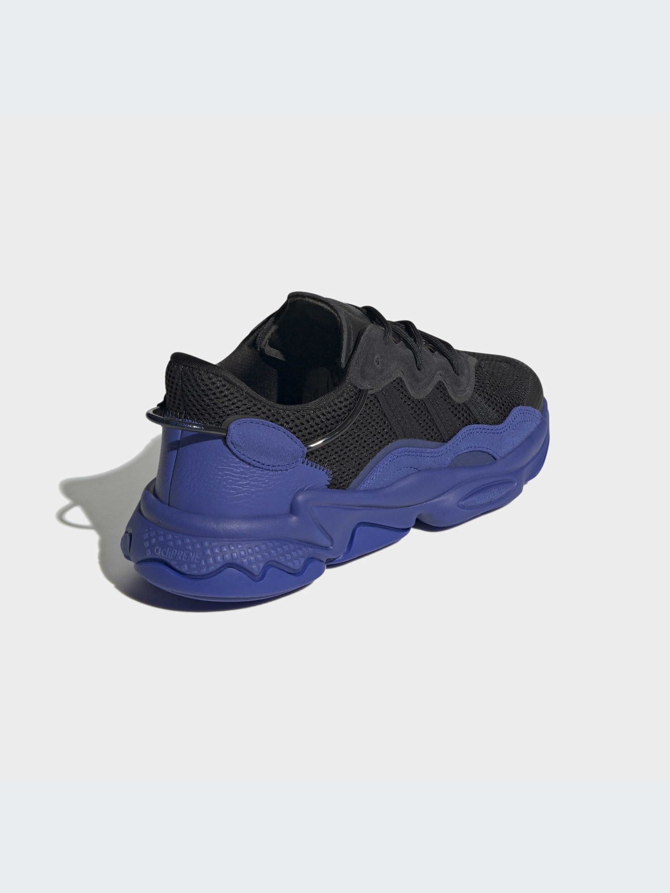 Кроссовки Adidas Ozweego модель H06145 Фото