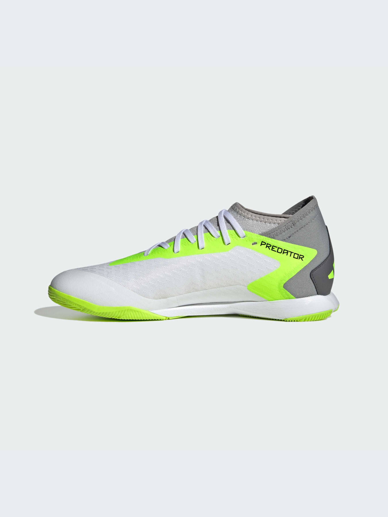 Кросівки Adidas Predator модель GY9990 Фото