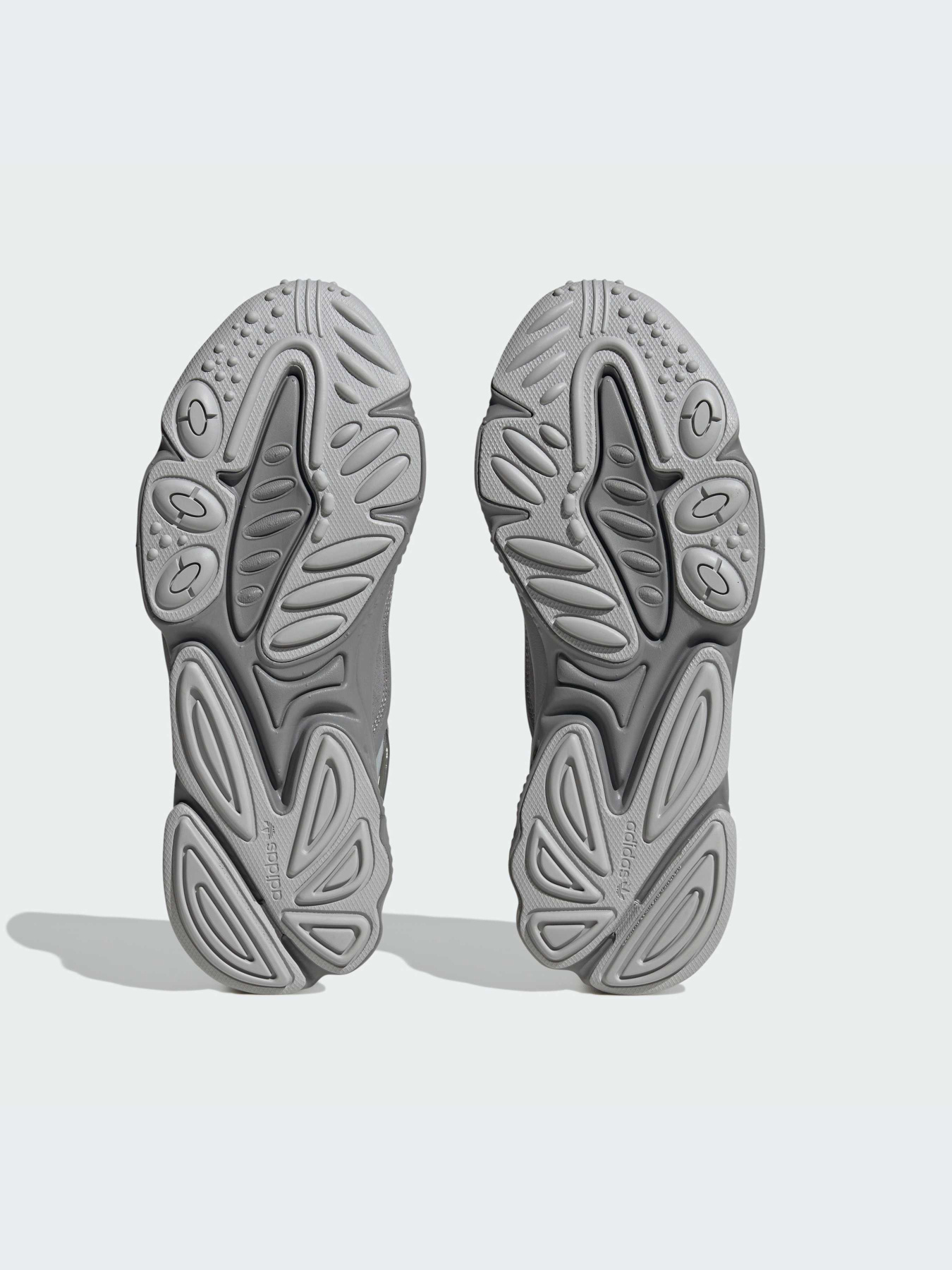 Кроссовки Adidas Ozweego модель ID9823 Фото