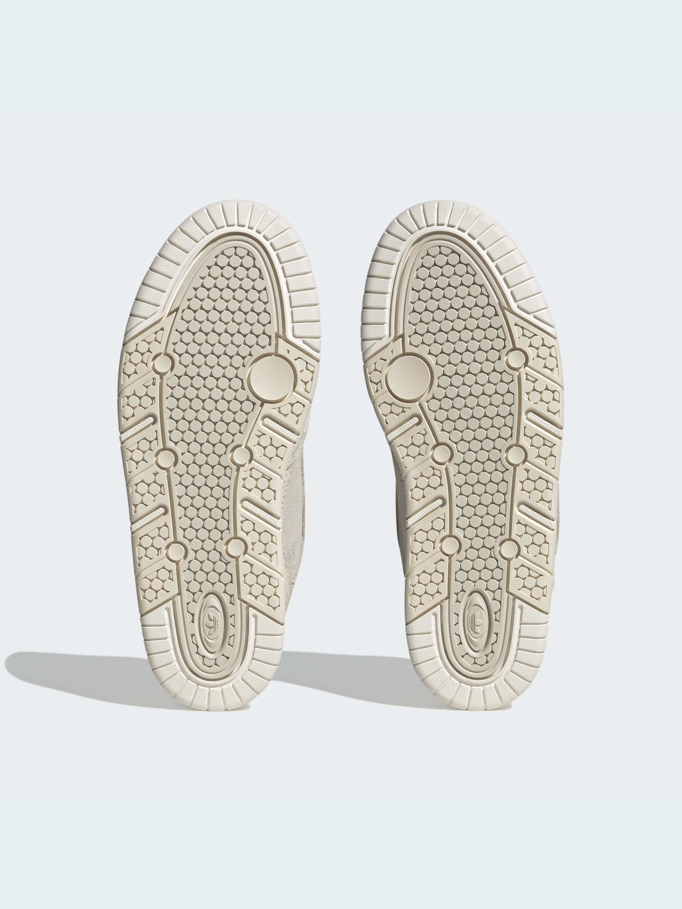 Кросівки Adidas модель FZ6063 Кросівки Adidas модель FZ6063 Фото