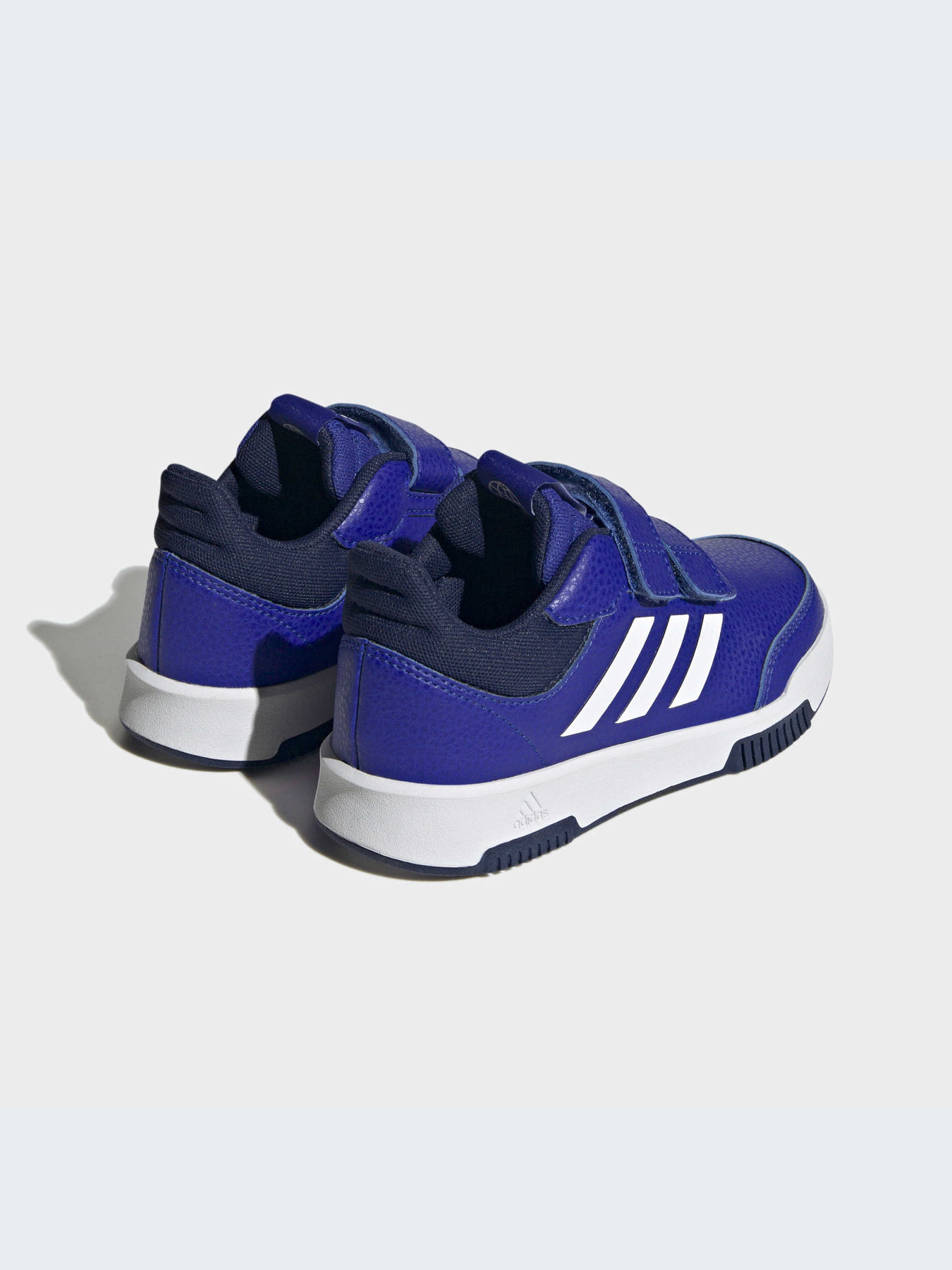 Кроссовки Adidas модель H06306 Фото