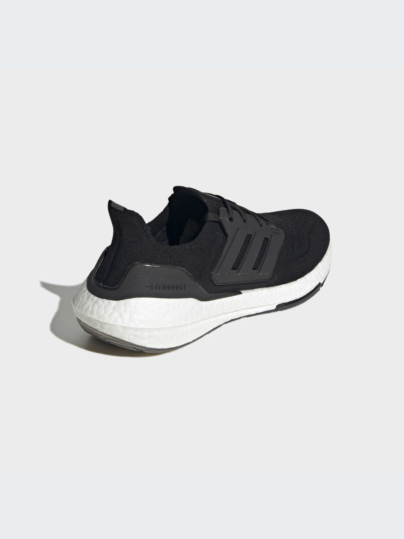 Кросівки Adidas Ultraboost модель GX3062 Фото