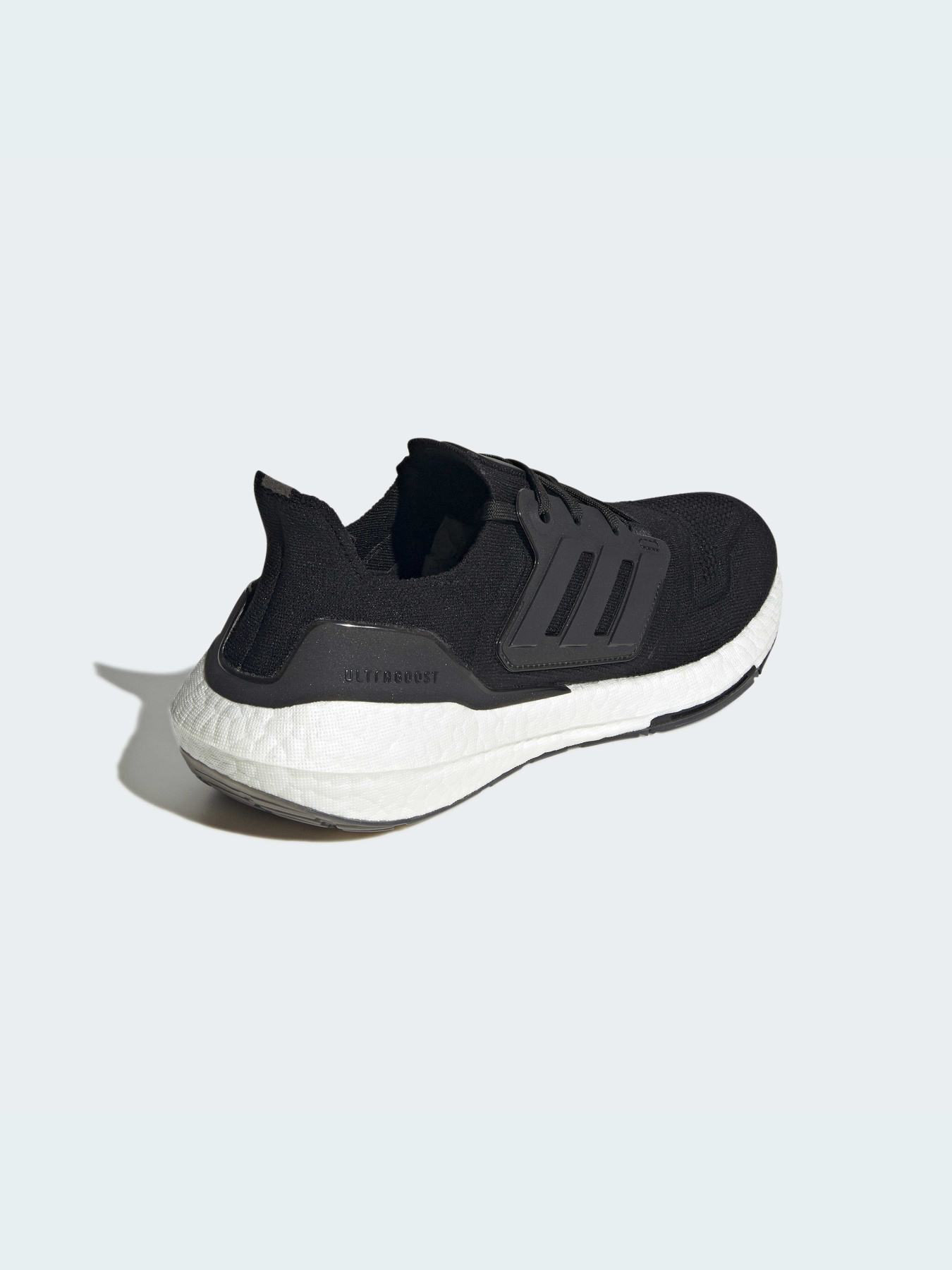 Кросівки Adidas Ultraboost модель GX3062 Фото