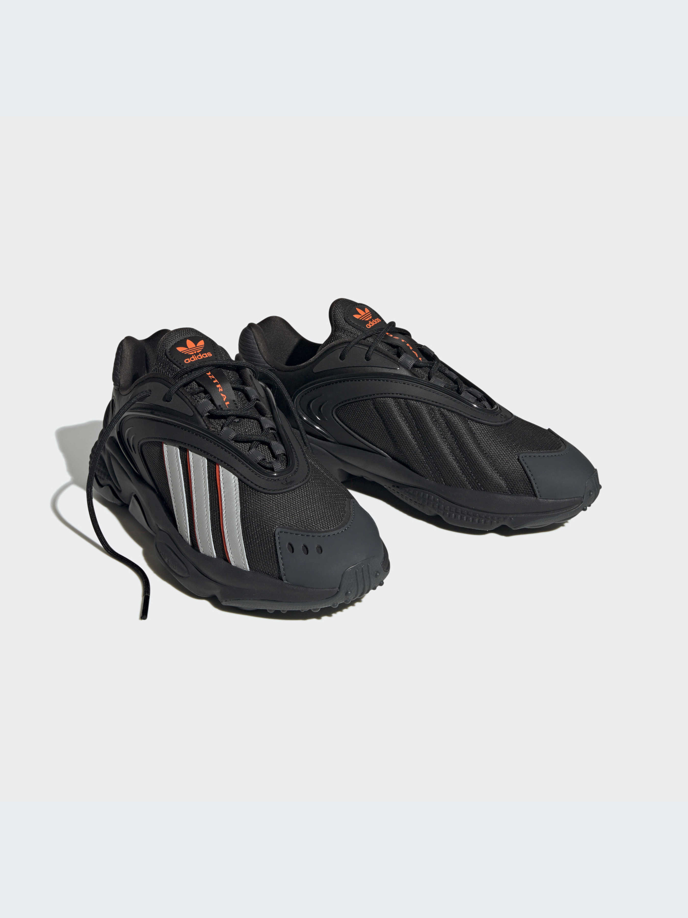 Кроссовки Adidas Ozweego модель GZ9408 Фото
