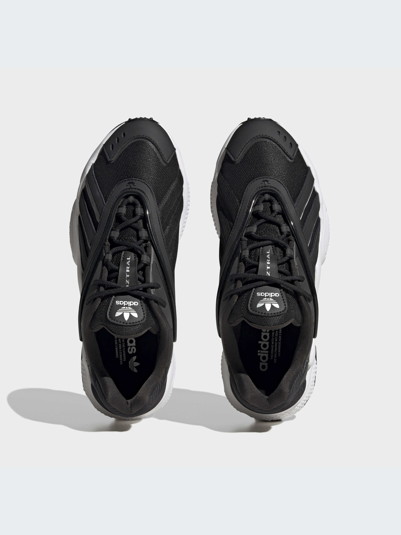 Кроссовки Adidas Ozweego модель GZ9406 Фото
