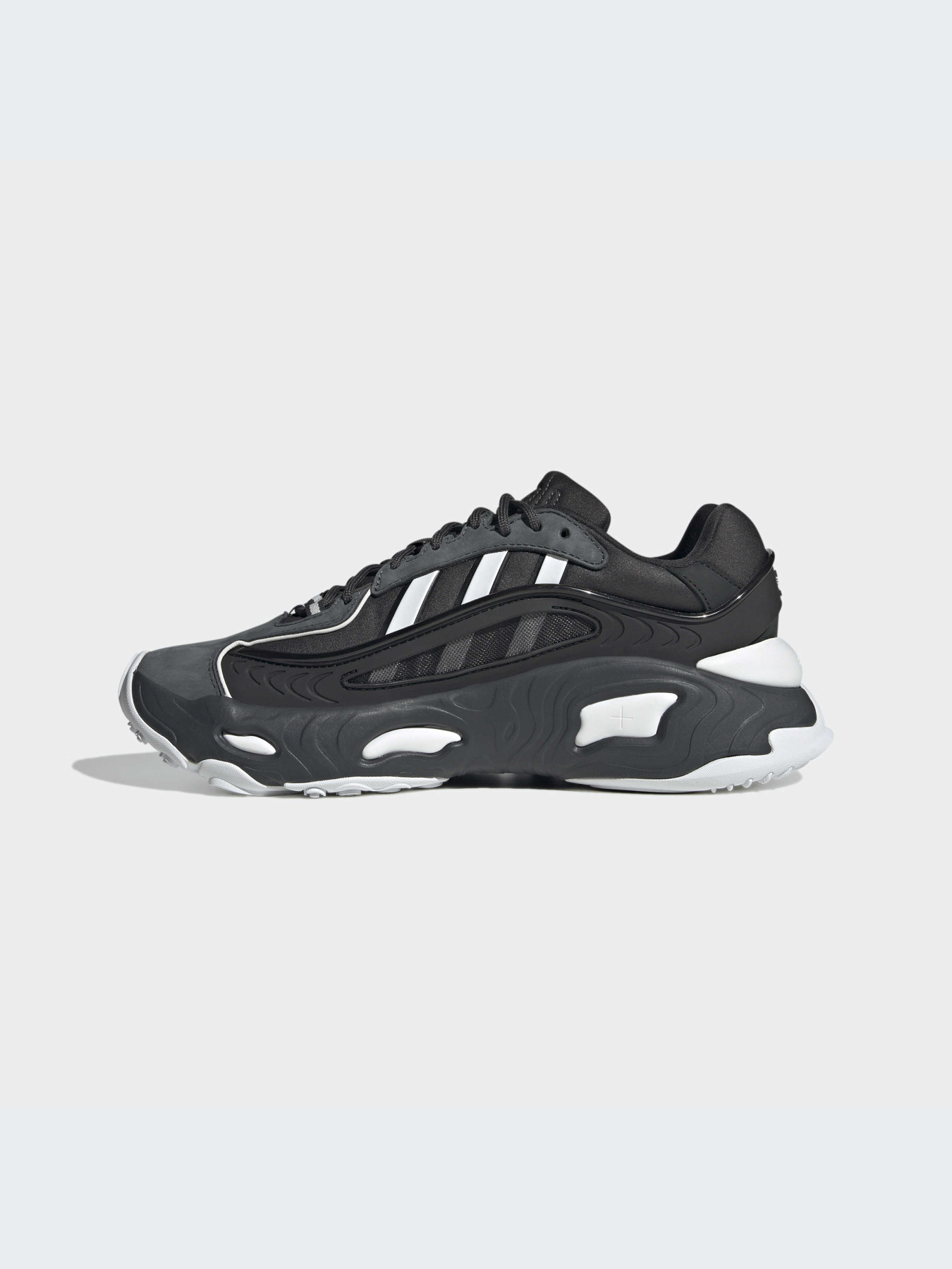 Кроссовки Adidas Ozweego модель HP6364 Кроссовки Adidas Ozweego модель HP6364 Фото
