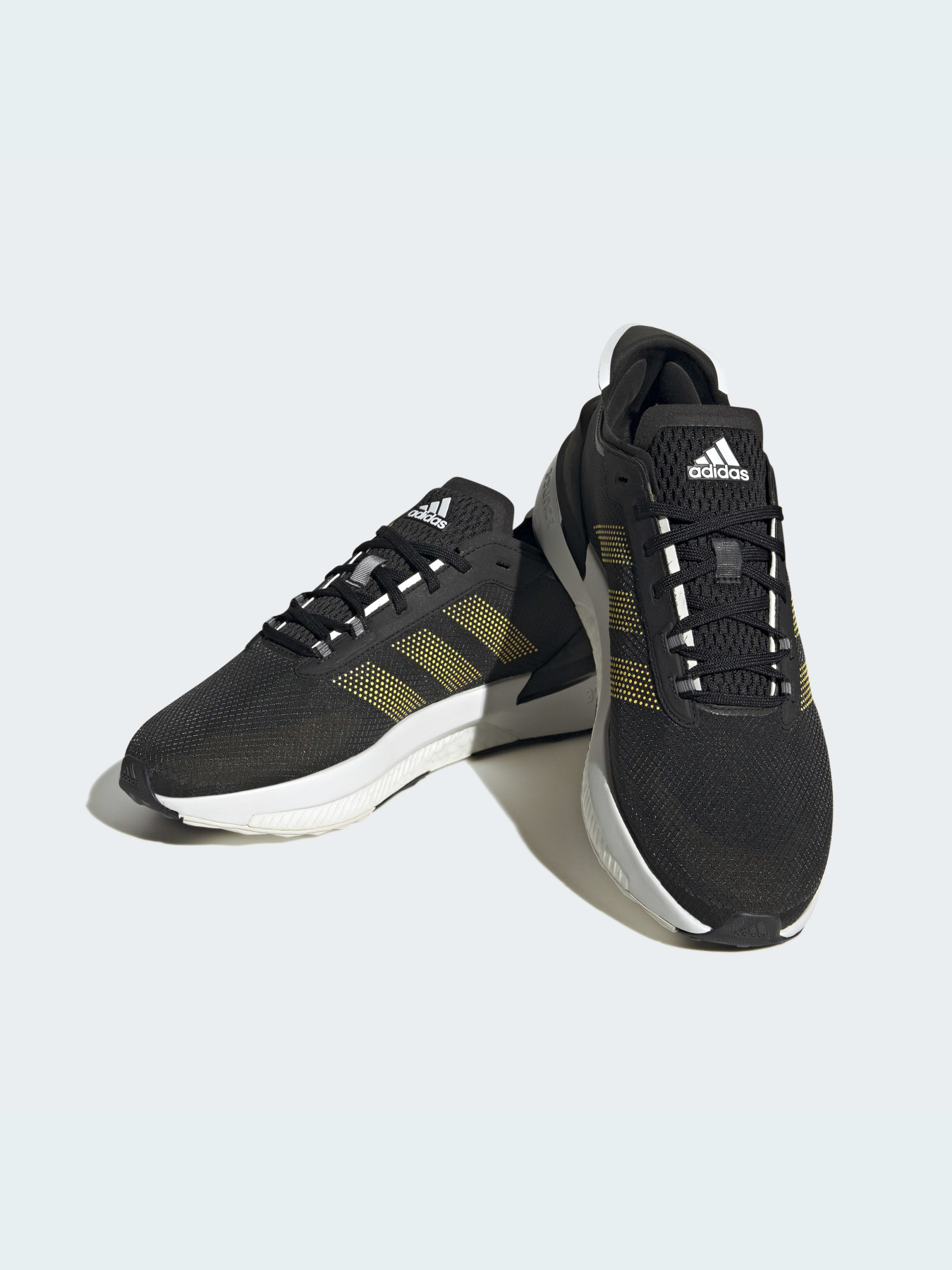Кроссовки Adidas модель HP5970 Кроссовки Adidas модель HP5970 Фото