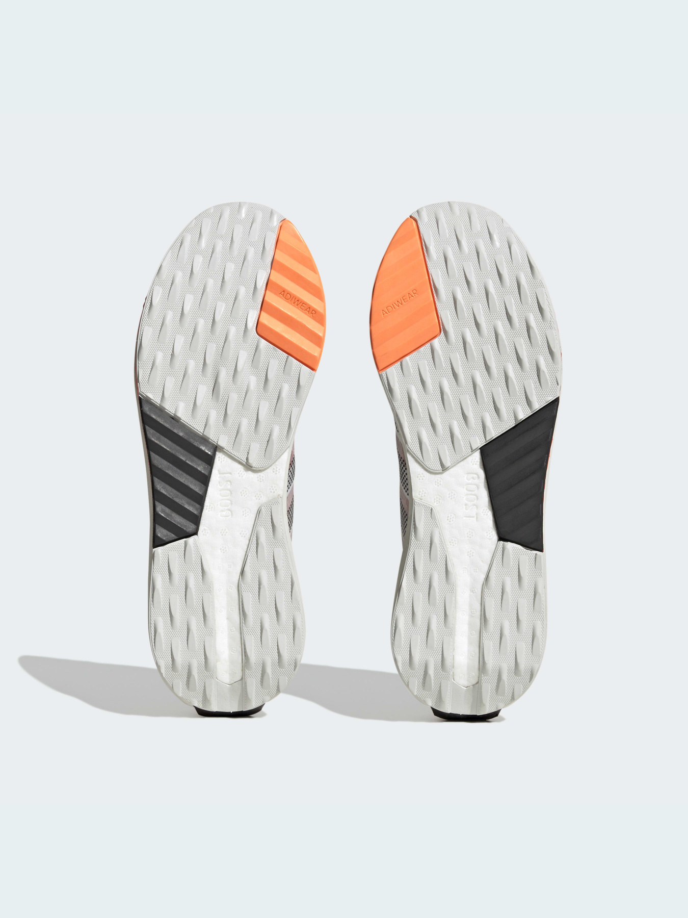 Кросівки Adidas AVRYN модель HP5974 Фото