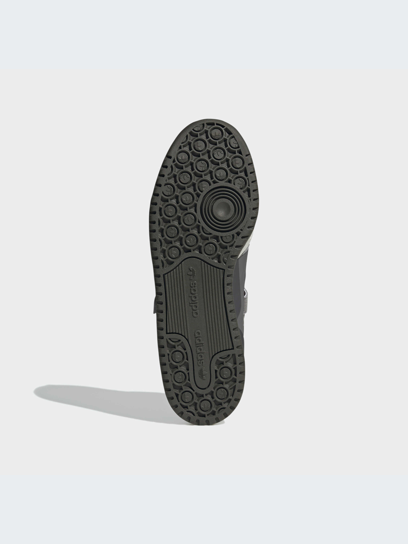 Кросівки Adidas Forum модель ID4328 Фото