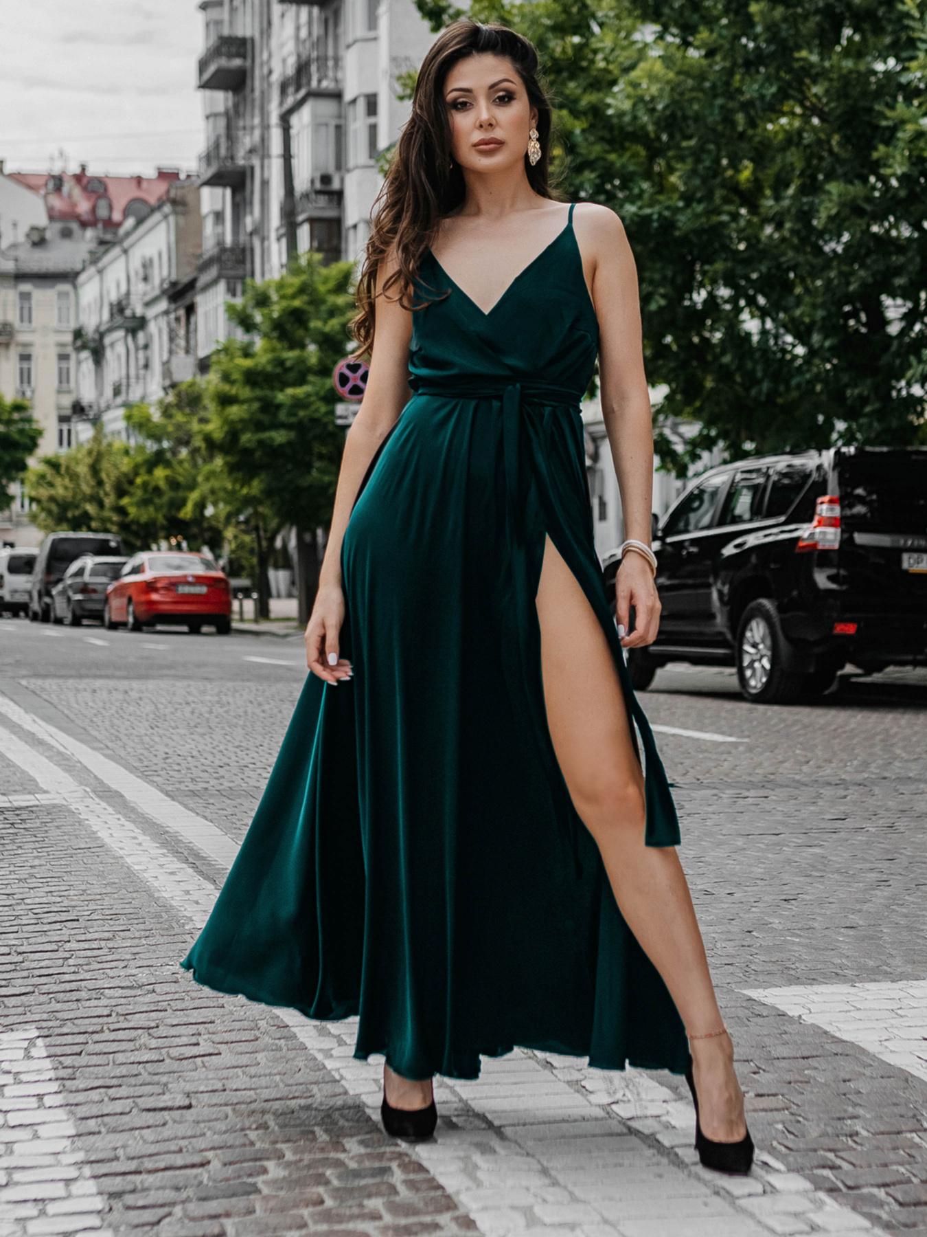 Платья Jadone Fashion модель Suknya_Bonsi_smaragd Фото