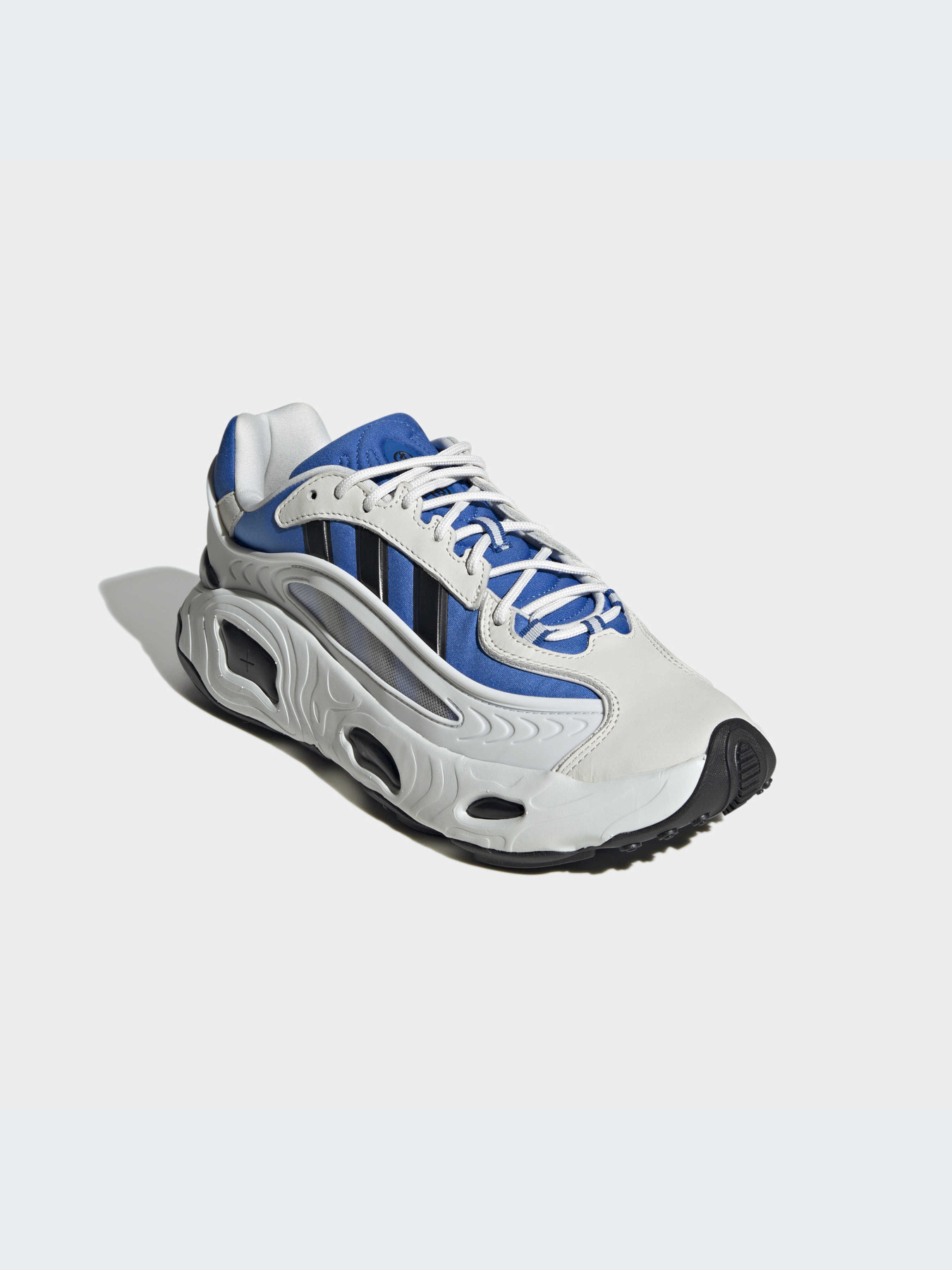 Кросівки Adidas Ozweego модель HP6365 Кросівки Adidas Ozweego модель HP6365 Фото