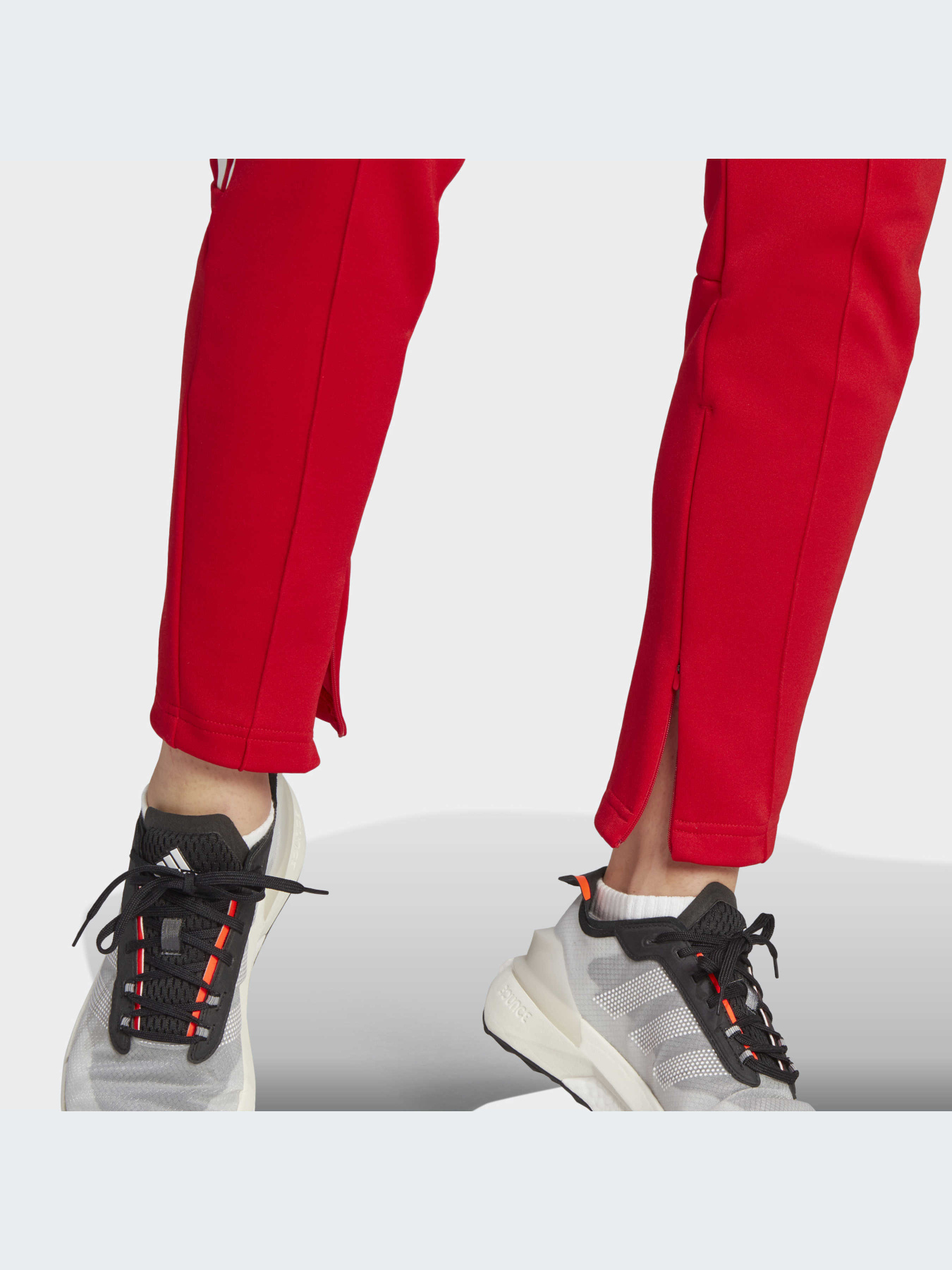 Брюки Adidas модель IC6679 Фото
