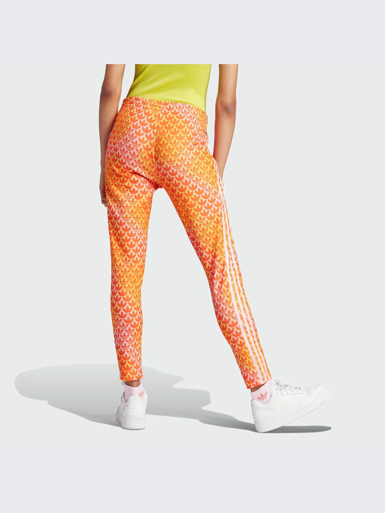 Брюки Adidas Graphics модель IJ6004 Фото