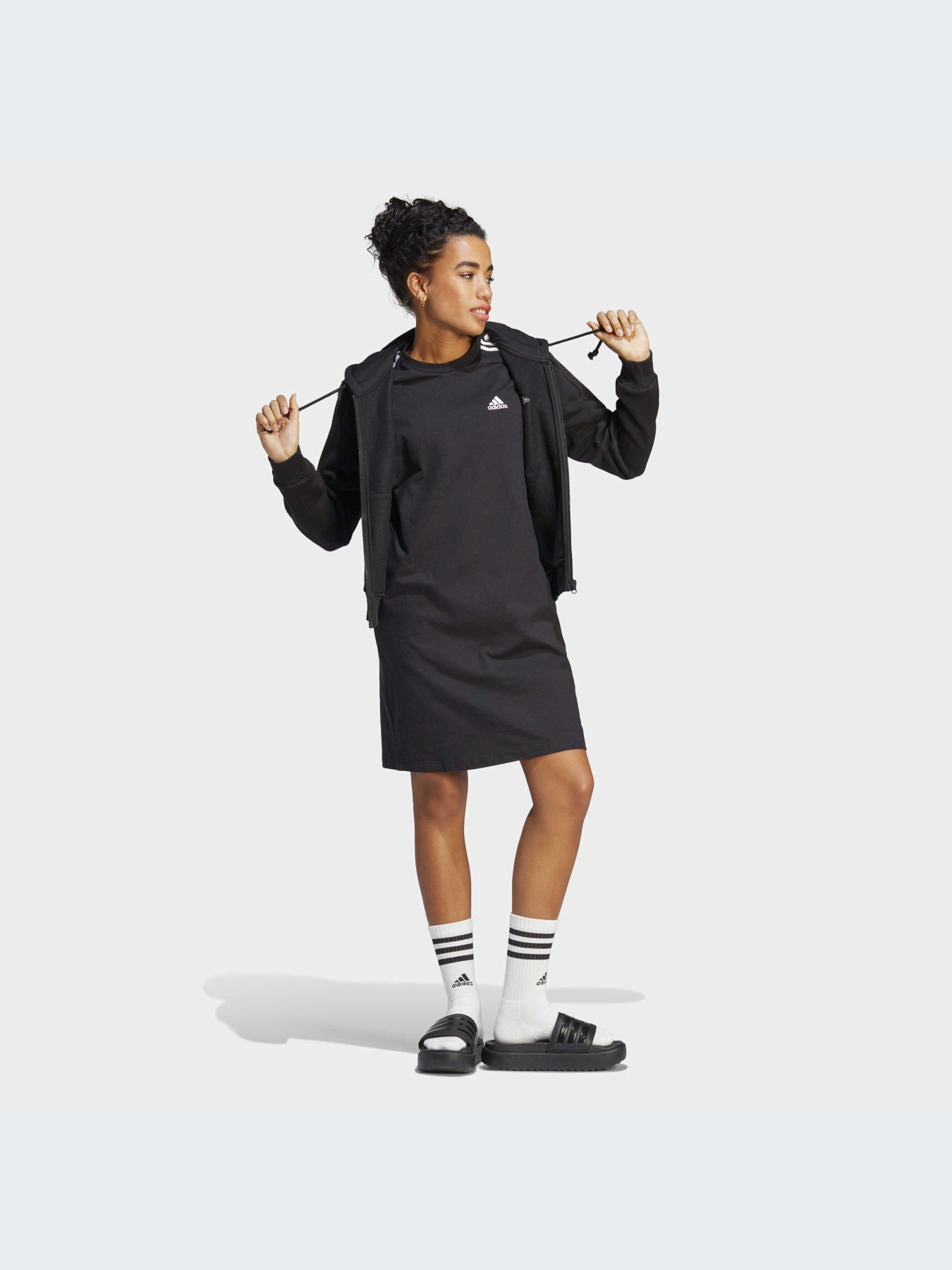 Платья Adidas модель HR4923 Фото
