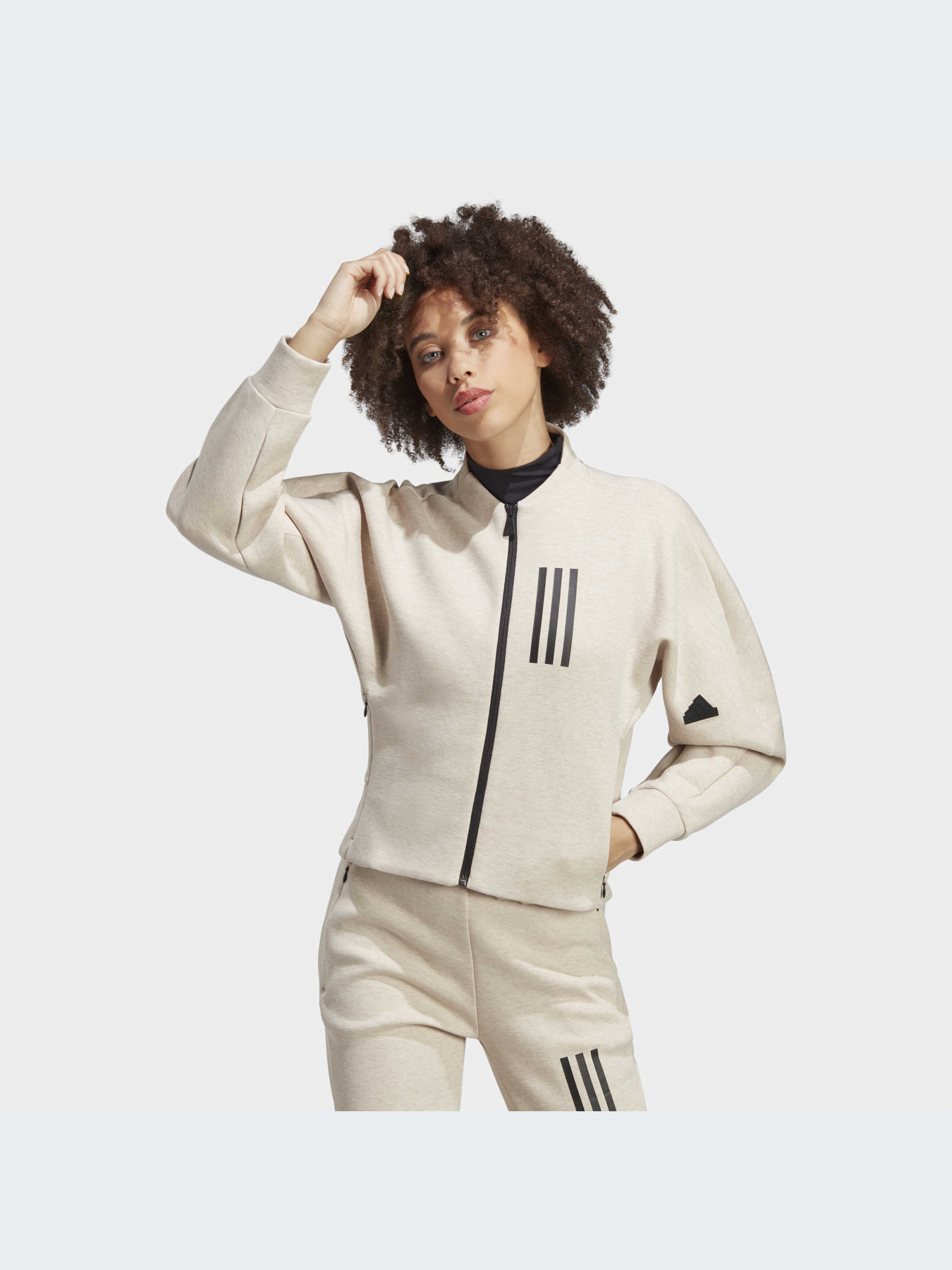 Худі та світшоти Adidas модель IC0307 Худі та світшоти Adidas модель IC0307 Фото